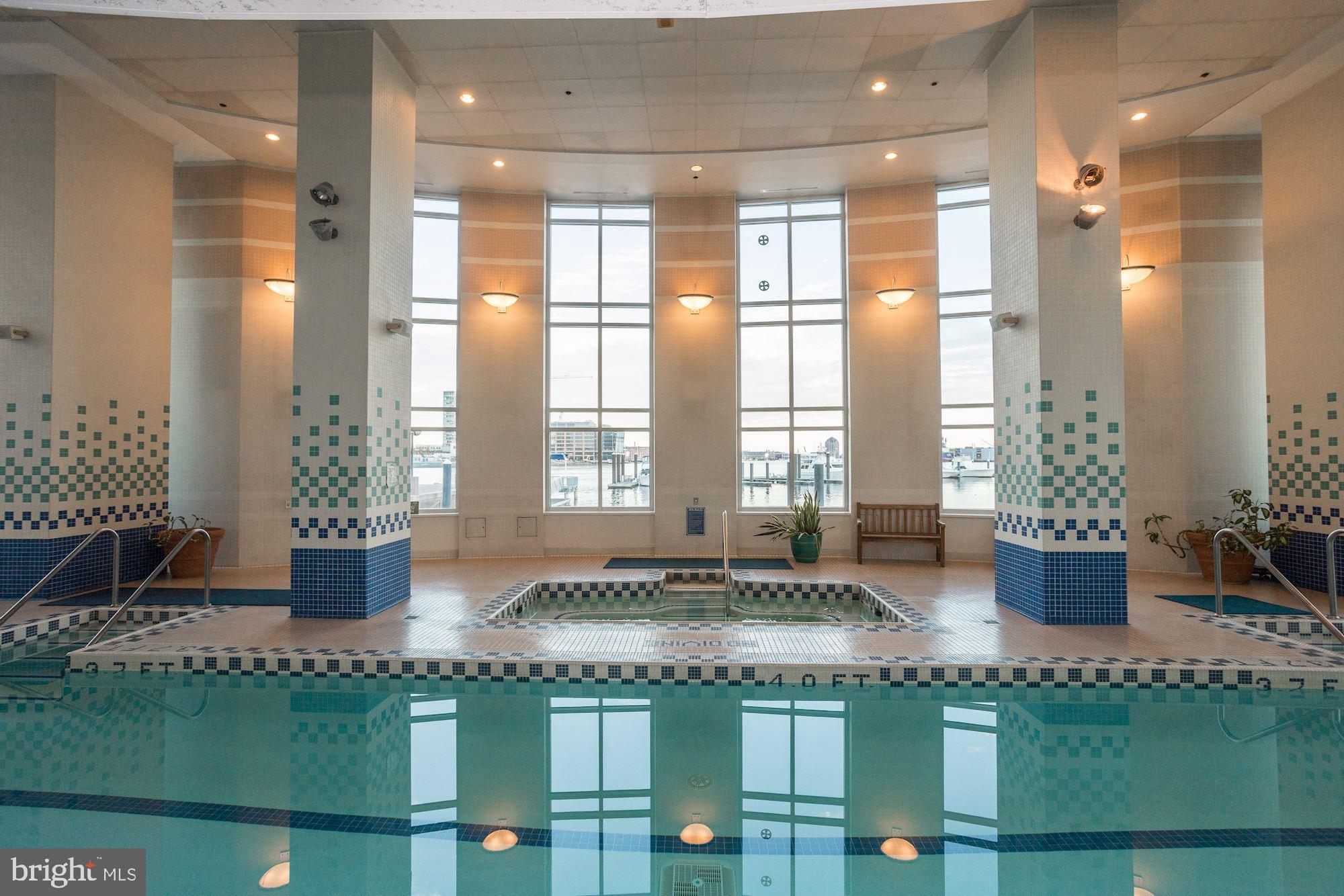 HARBORVIEW TOWERS - Residential