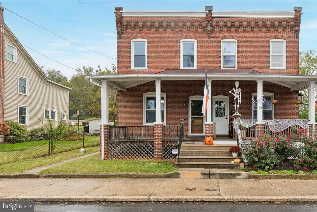 Photo of 112 Bradford Avenue, DOWNINGTOWN, PA 19335 (MLS # PACT2103968)