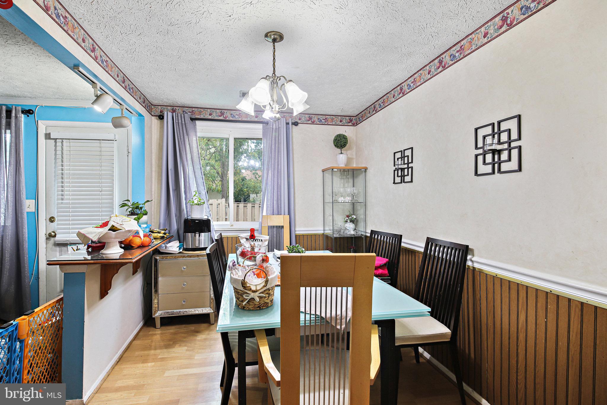 BANNERWOOD - Residential Lease