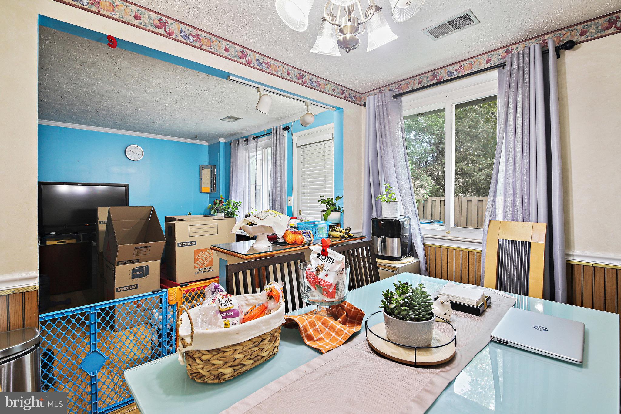 BANNERWOOD - Residential Lease