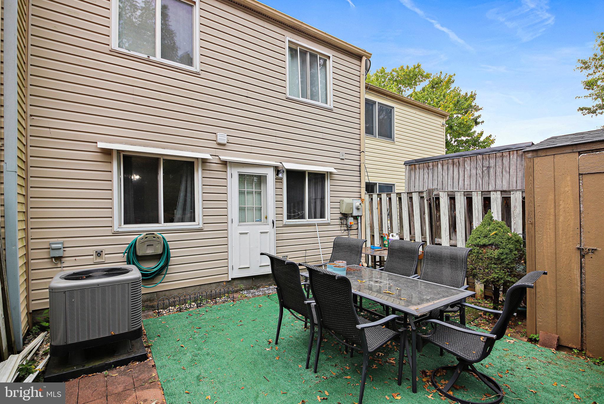 BANNERWOOD - Residential Lease