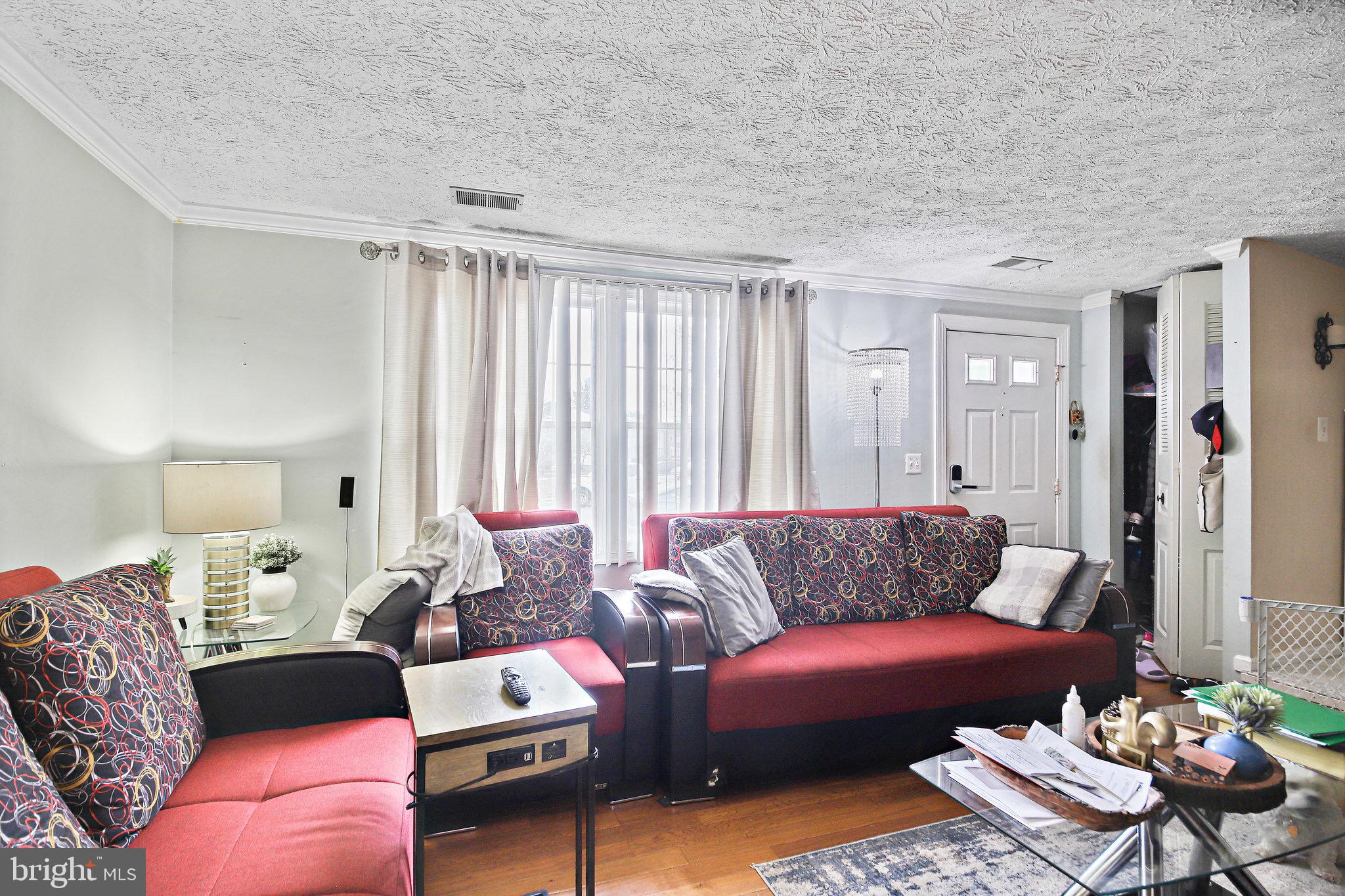 BANNERWOOD - Residential Lease