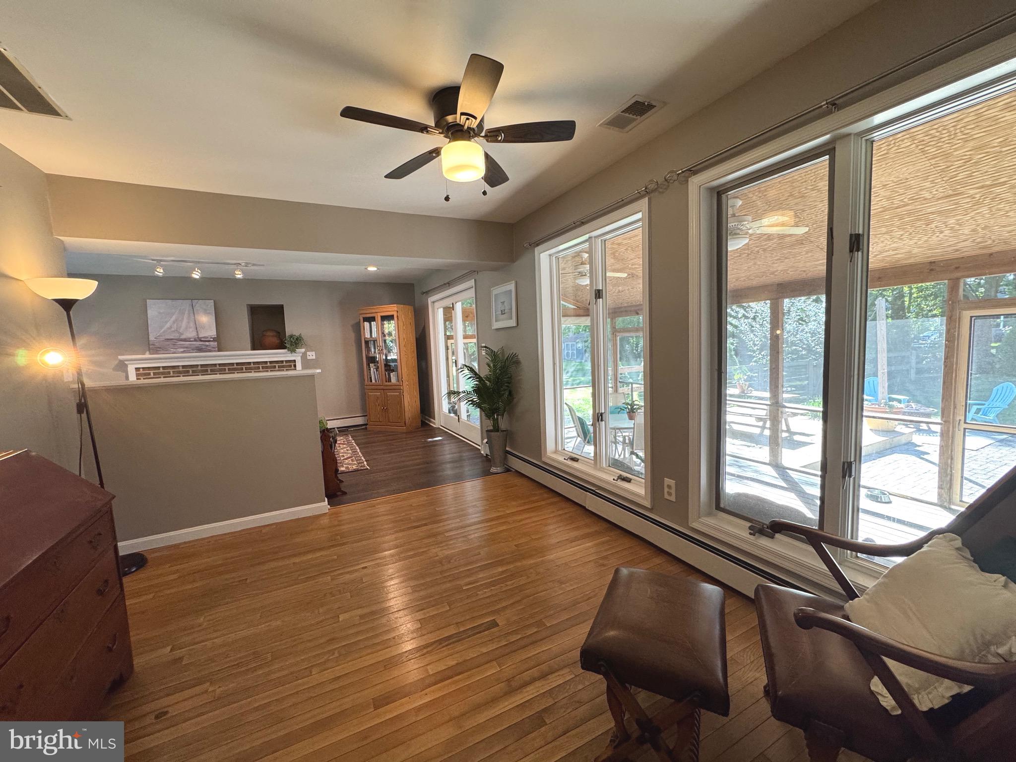 KENT ISLAND ESTATES - Residential