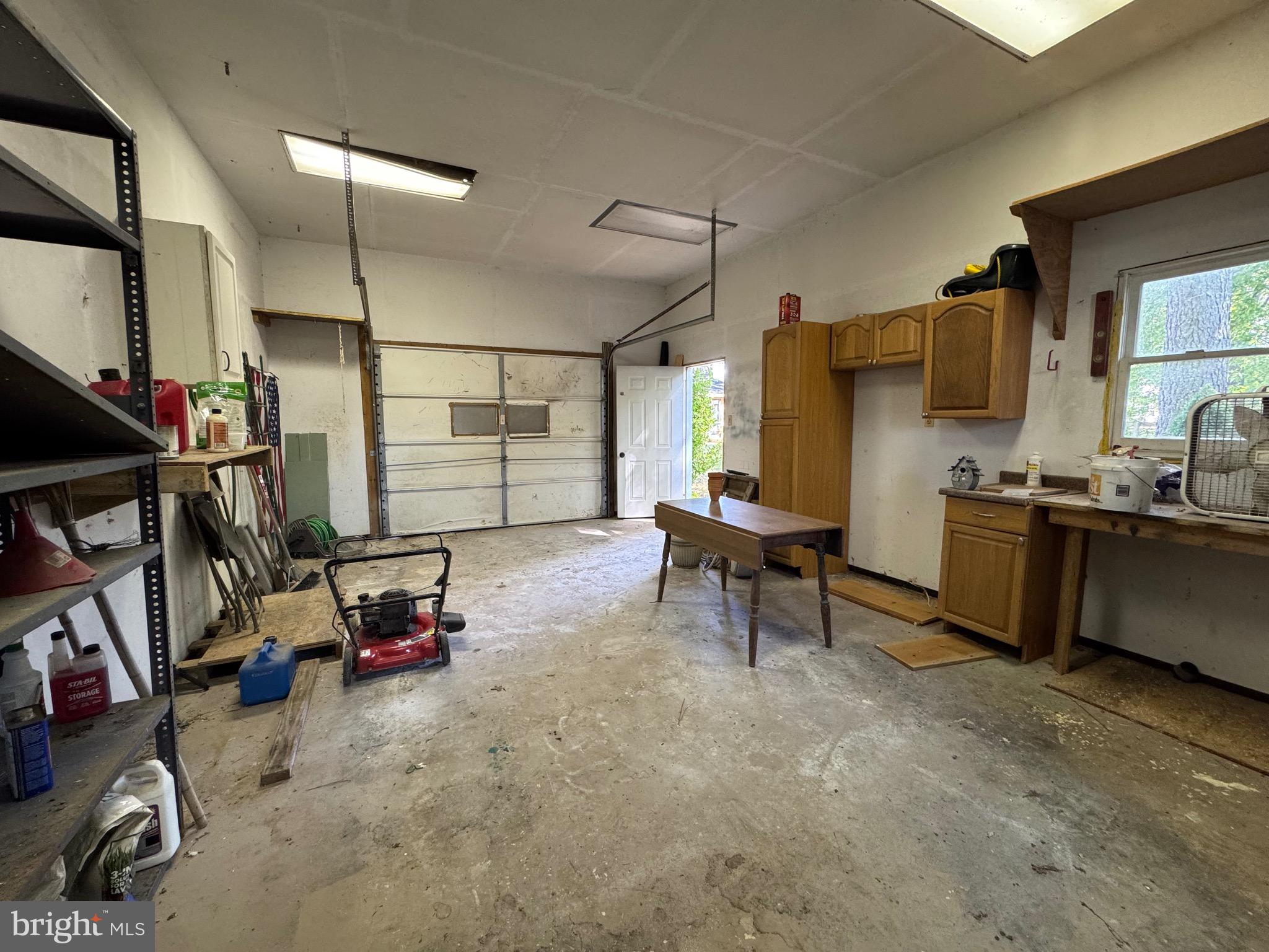 KENT ISLAND ESTATES - Residential