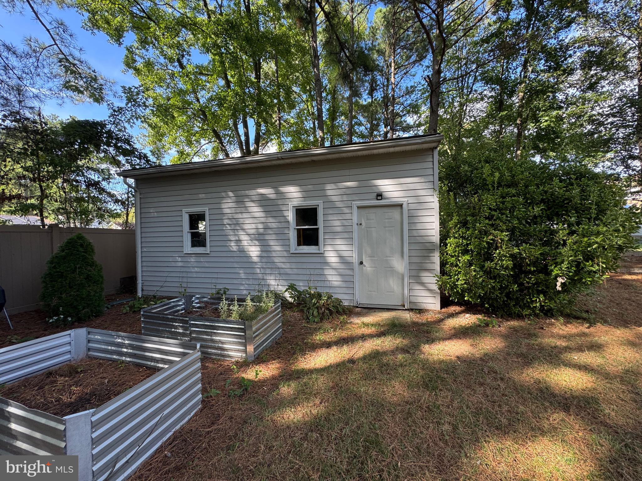 KENT ISLAND ESTATES - Residential