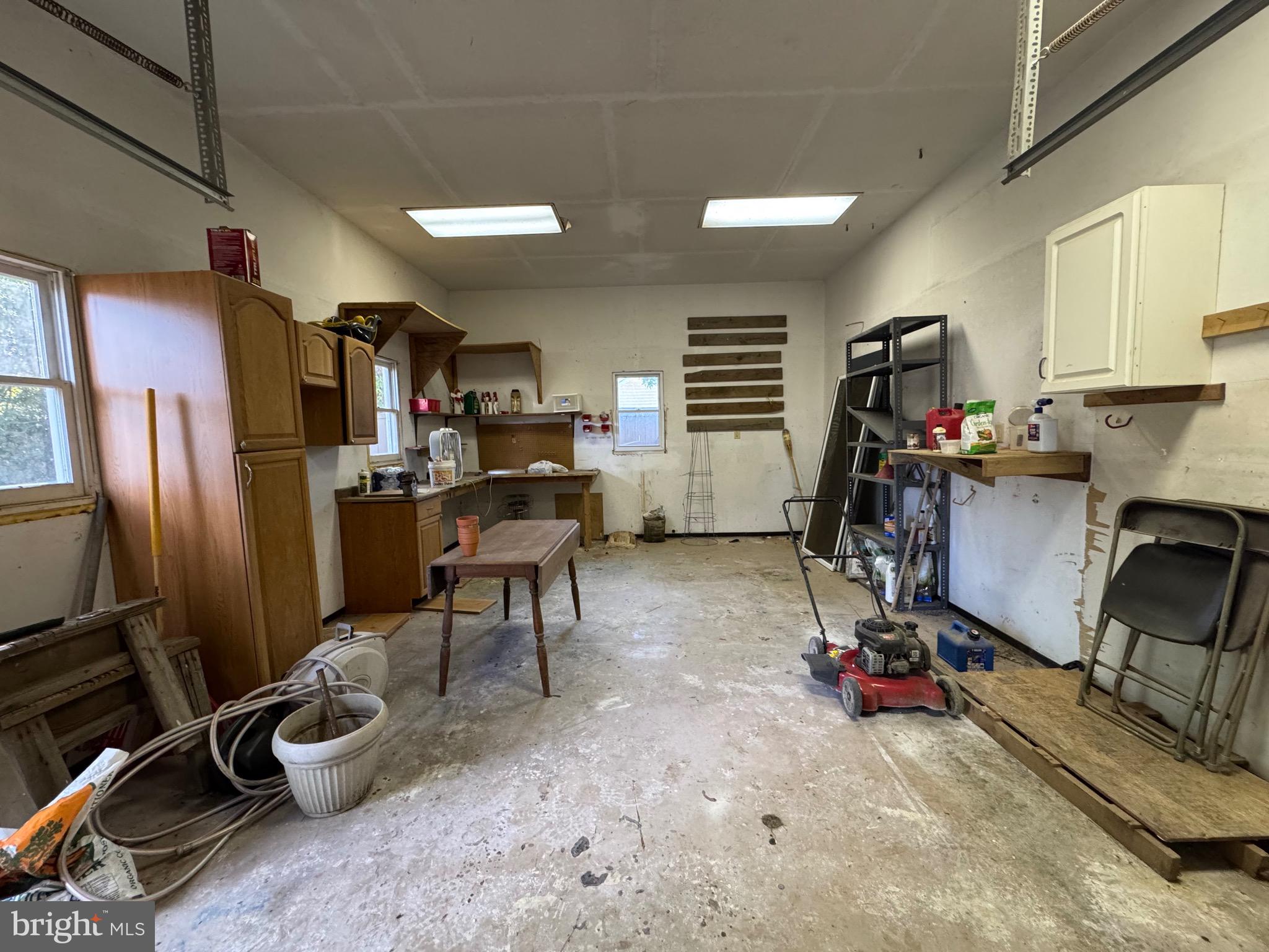 KENT ISLAND ESTATES - Residential