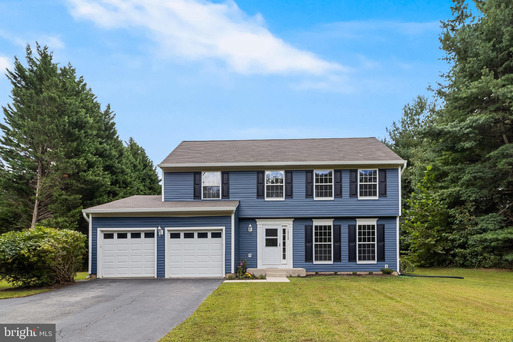 CARRIAGE CROSSING - Residential