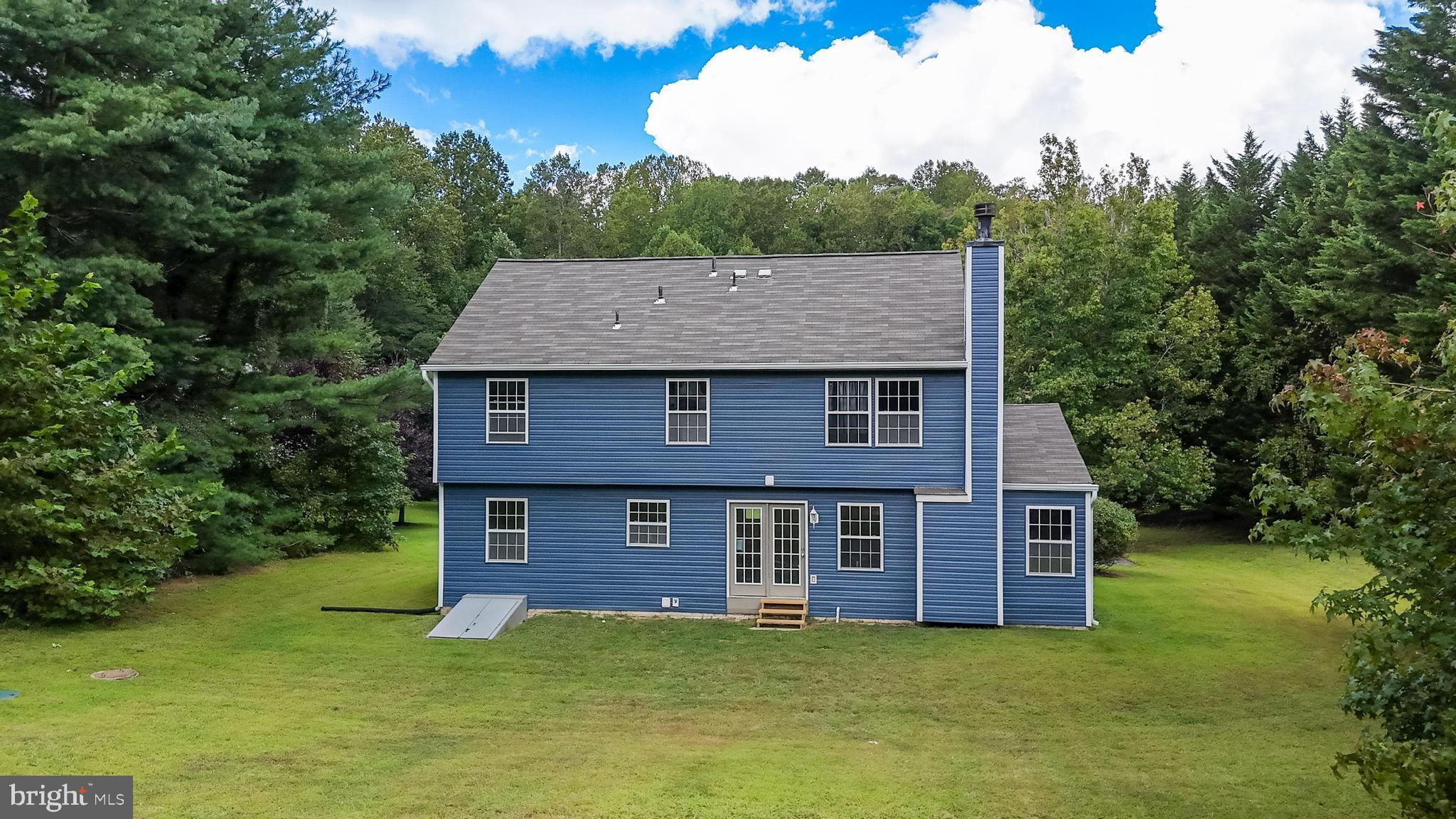 CARRIAGE CROSSING - Residential