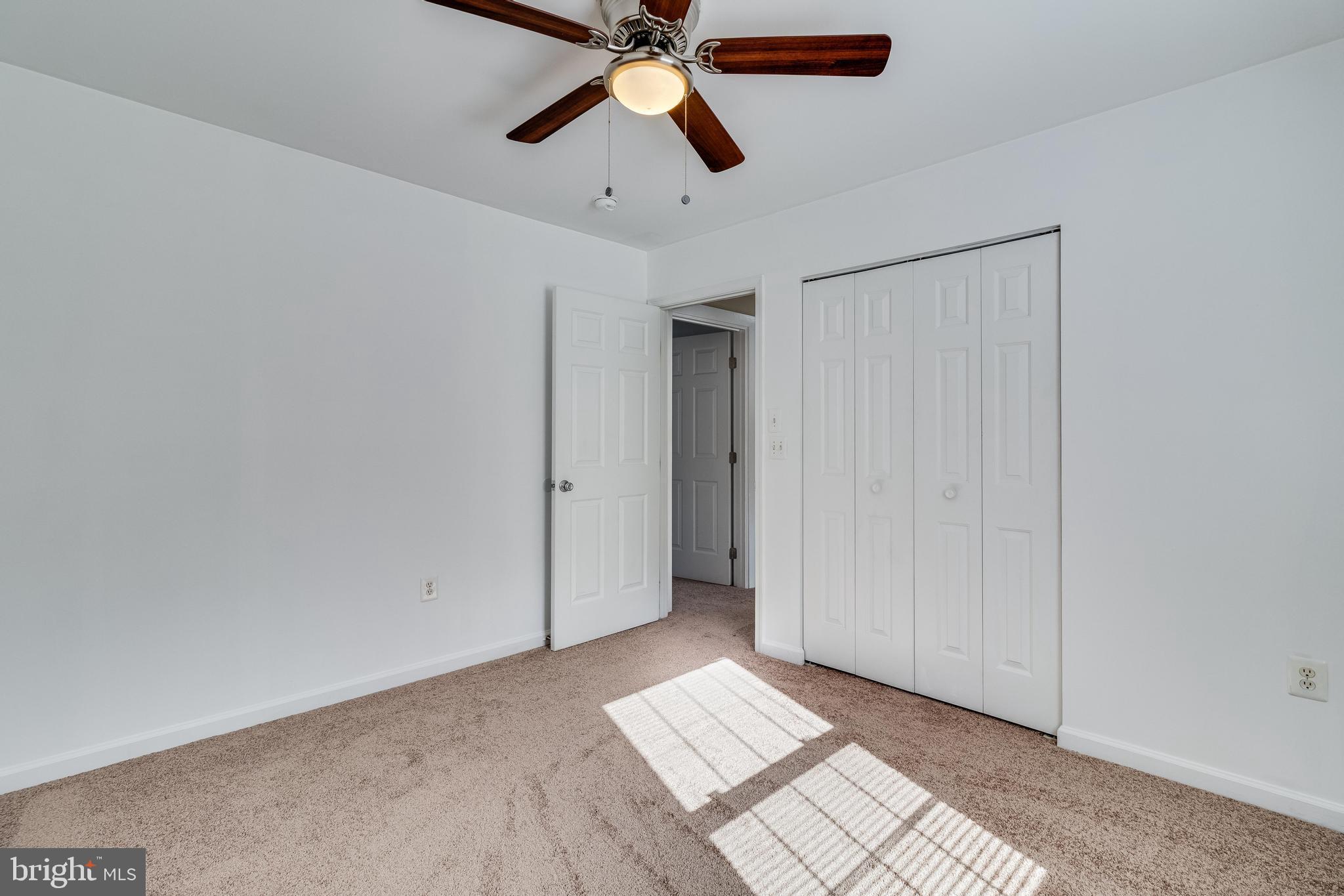 CARRIAGE CROSSING - Residential