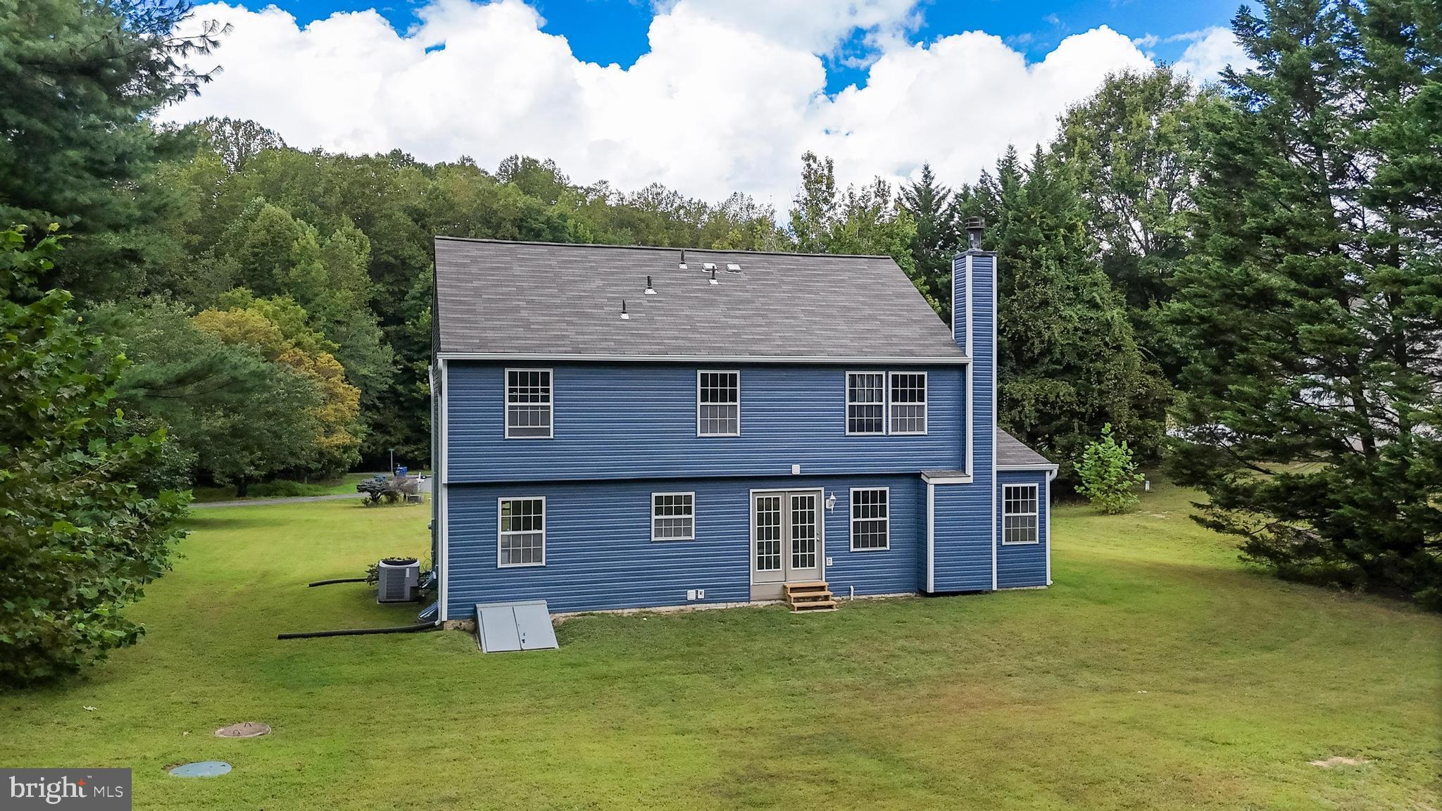 CARRIAGE CROSSING - Residential