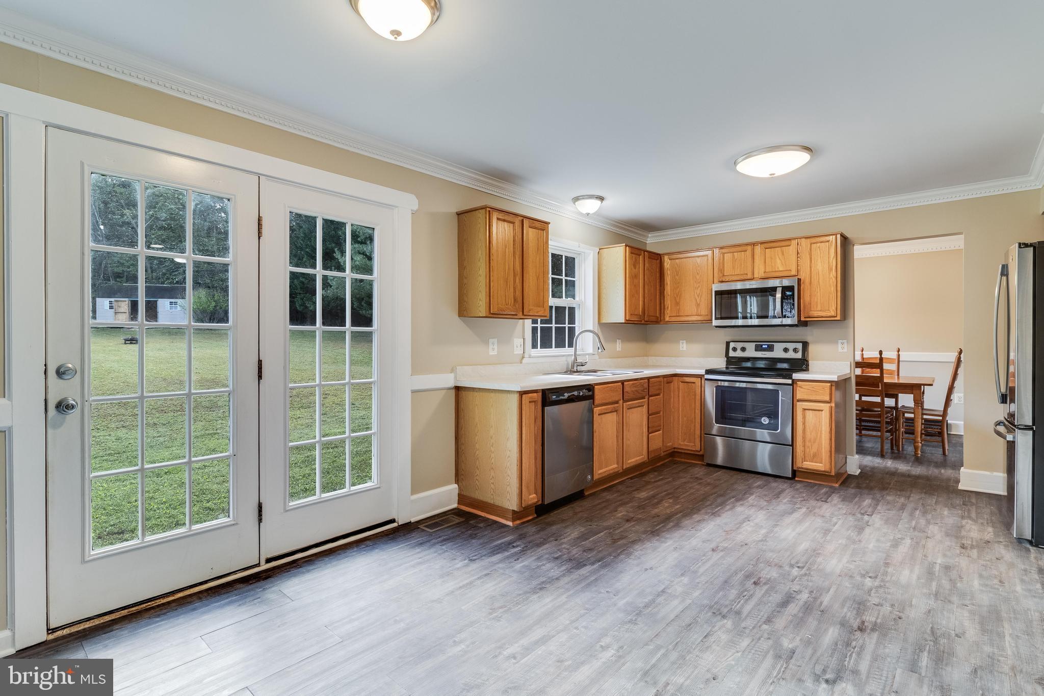 CARRIAGE CROSSING - Residential