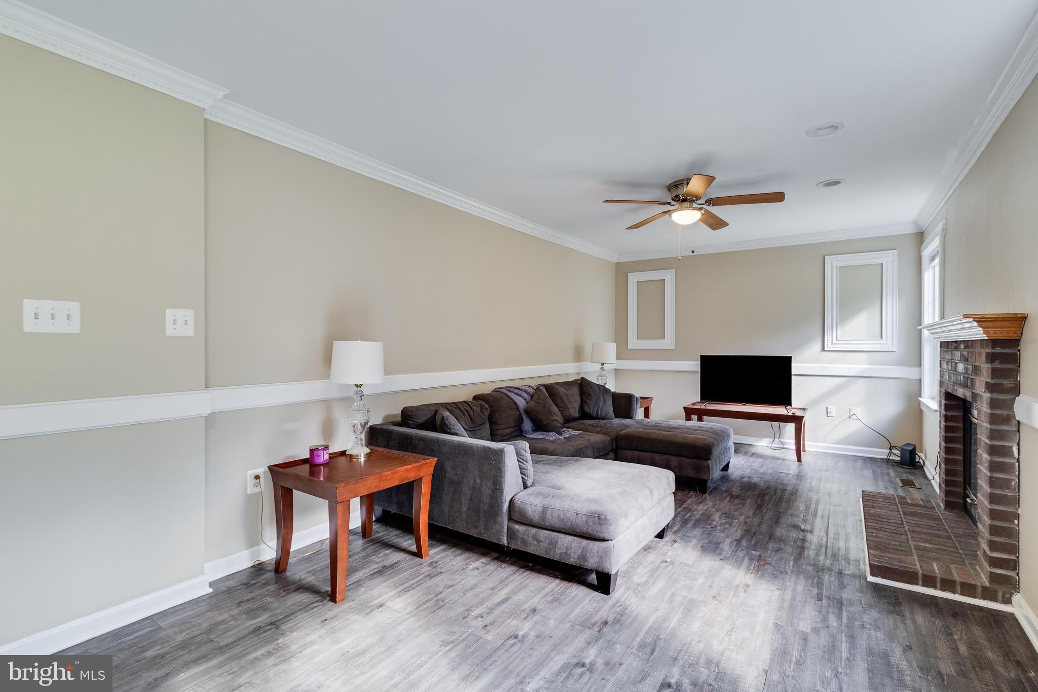 CARRIAGE CROSSING - Residential