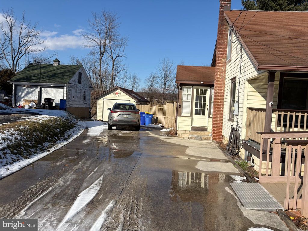 Photo of 9250 Jonestown Road, GRANTVILLE, PA 17028 (MLS # PADA2056378)