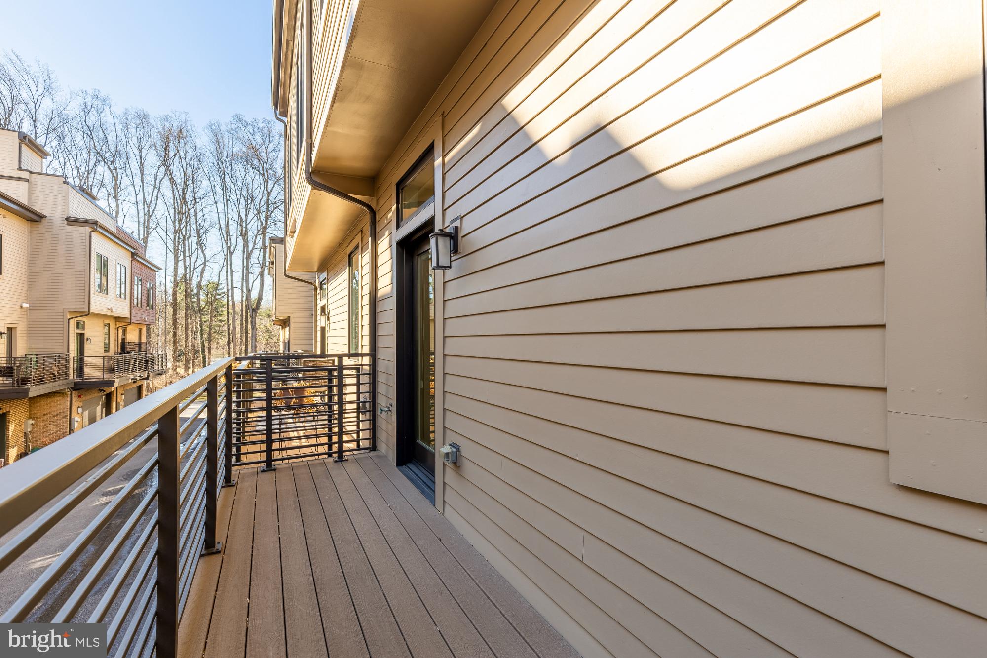 GROSVENOR HEIGHTS - Residential