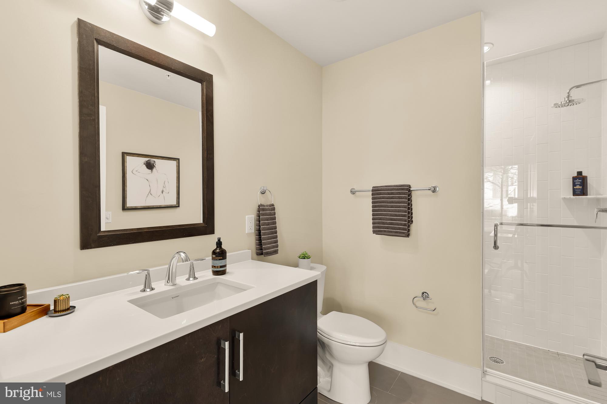 GROSVENOR HEIGHTS - Residential