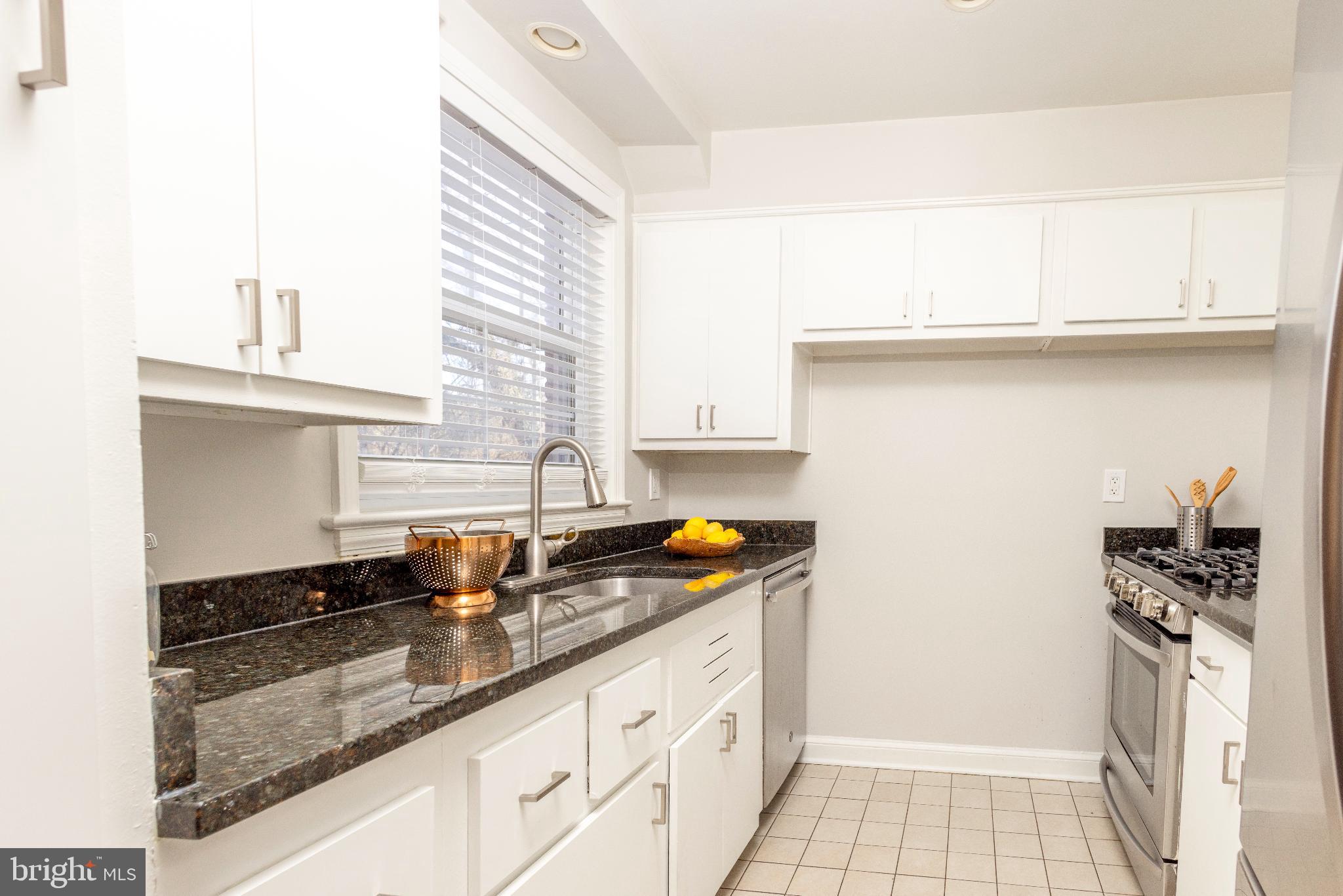 ROLLING ACRES - Residential