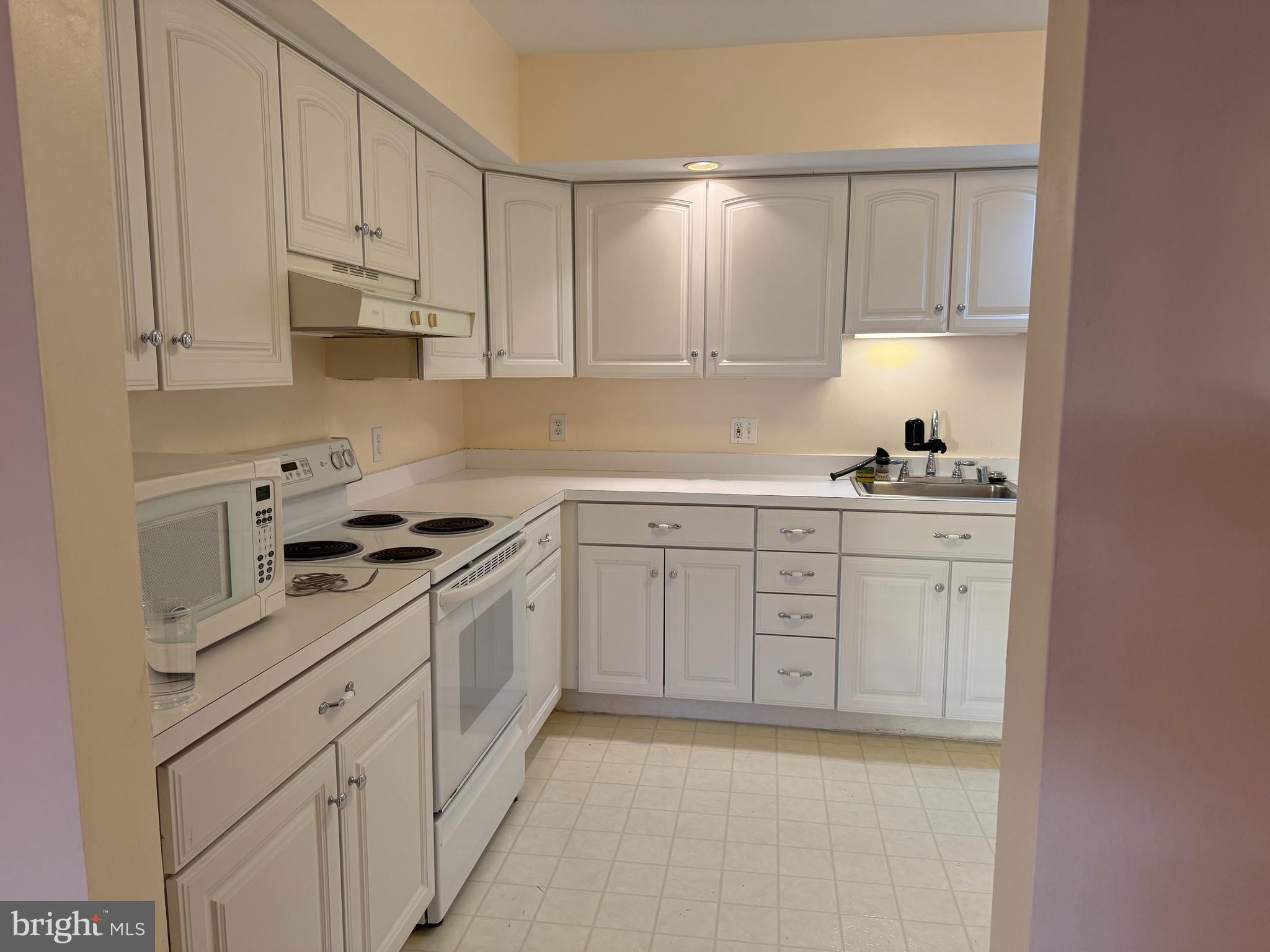 STEVENSON VILLAGE - Residential