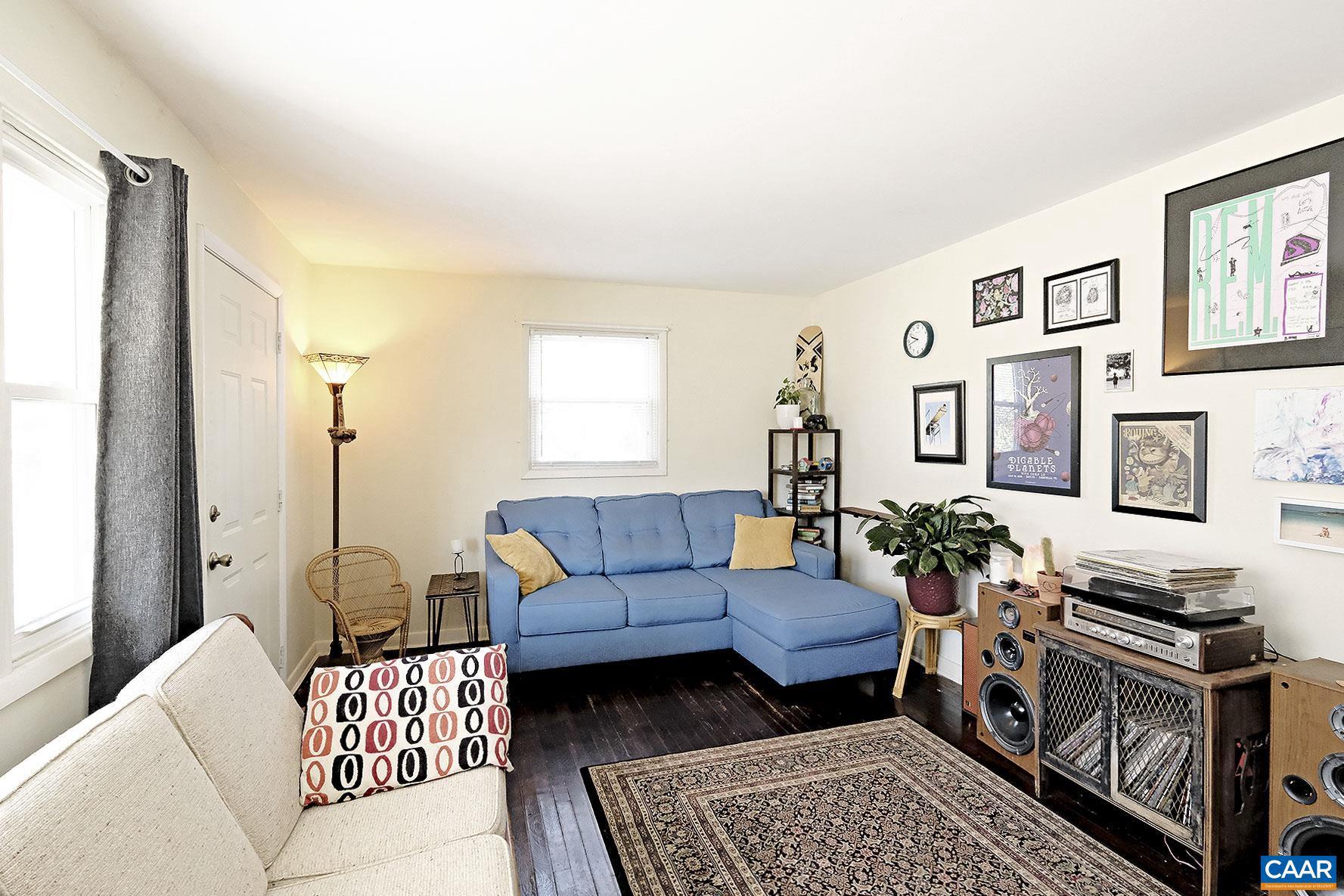 BELMONT - Residential