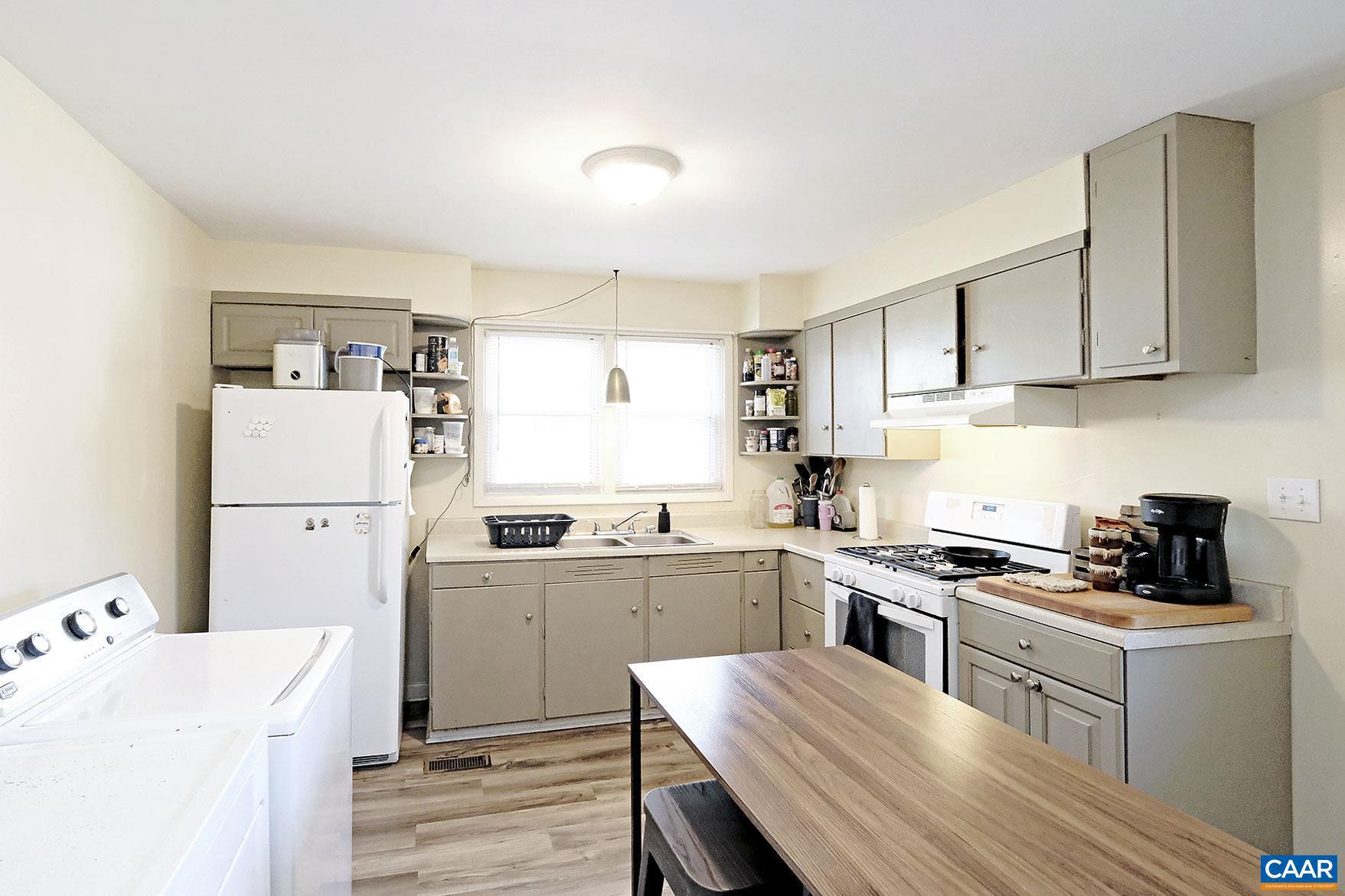 BELMONT - Residential