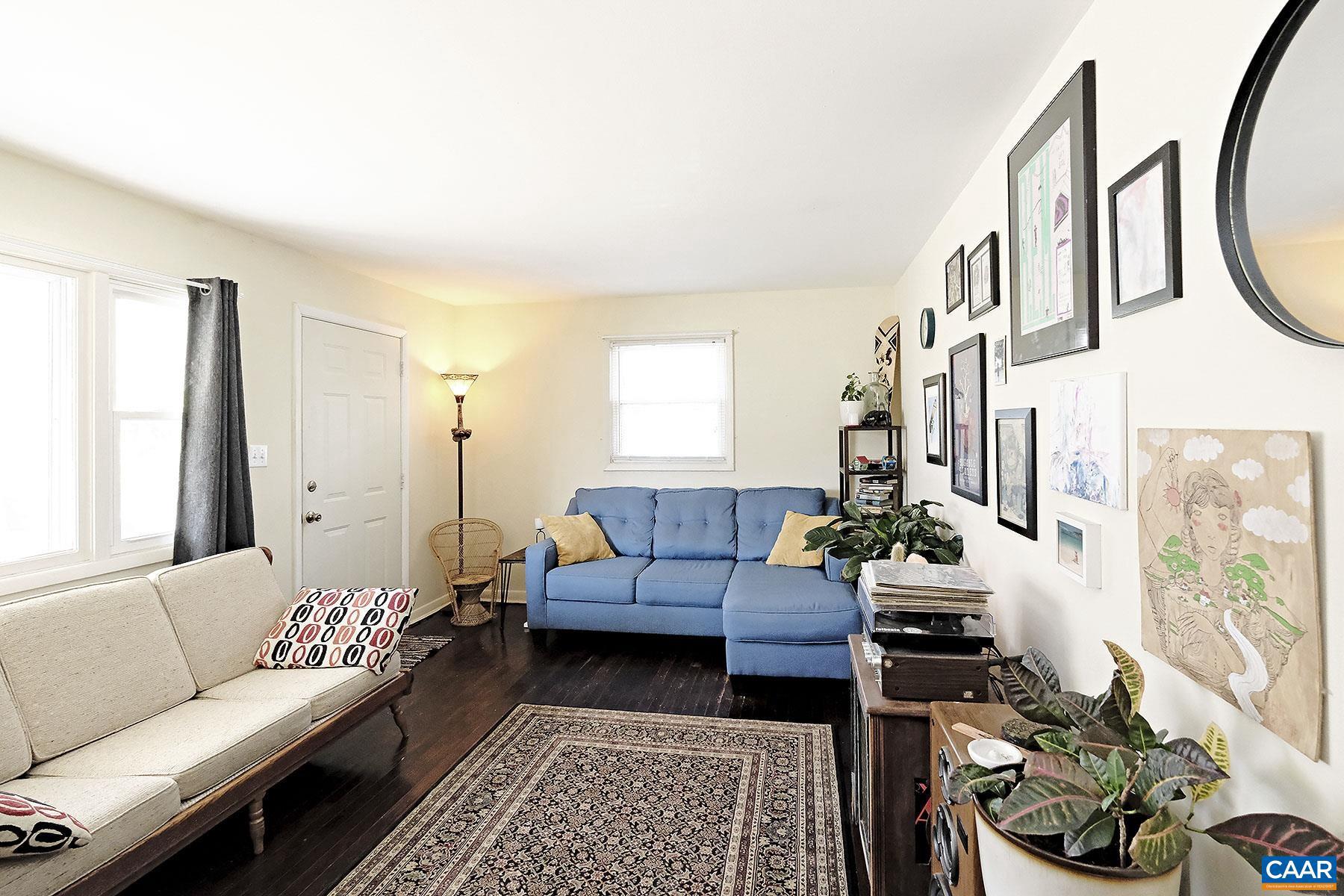 BELMONT - Residential