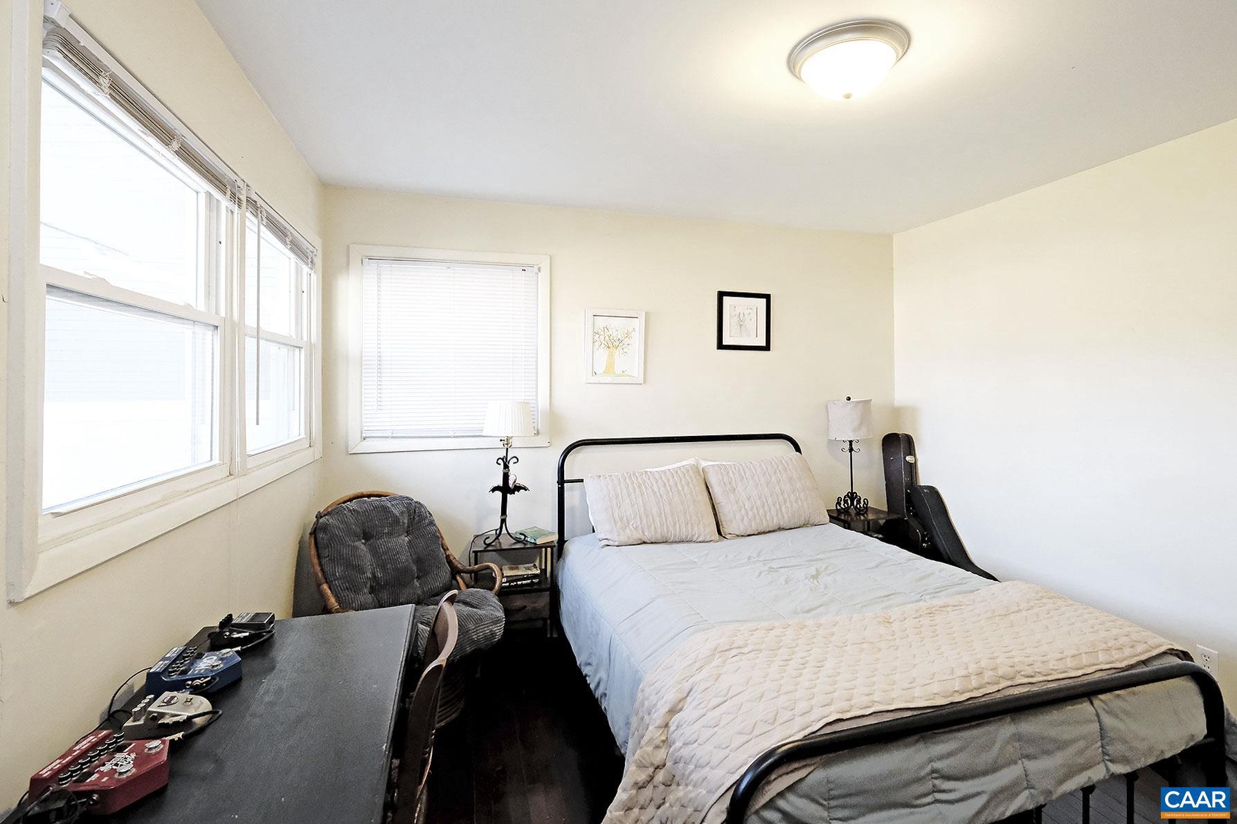 BELMONT - Residential