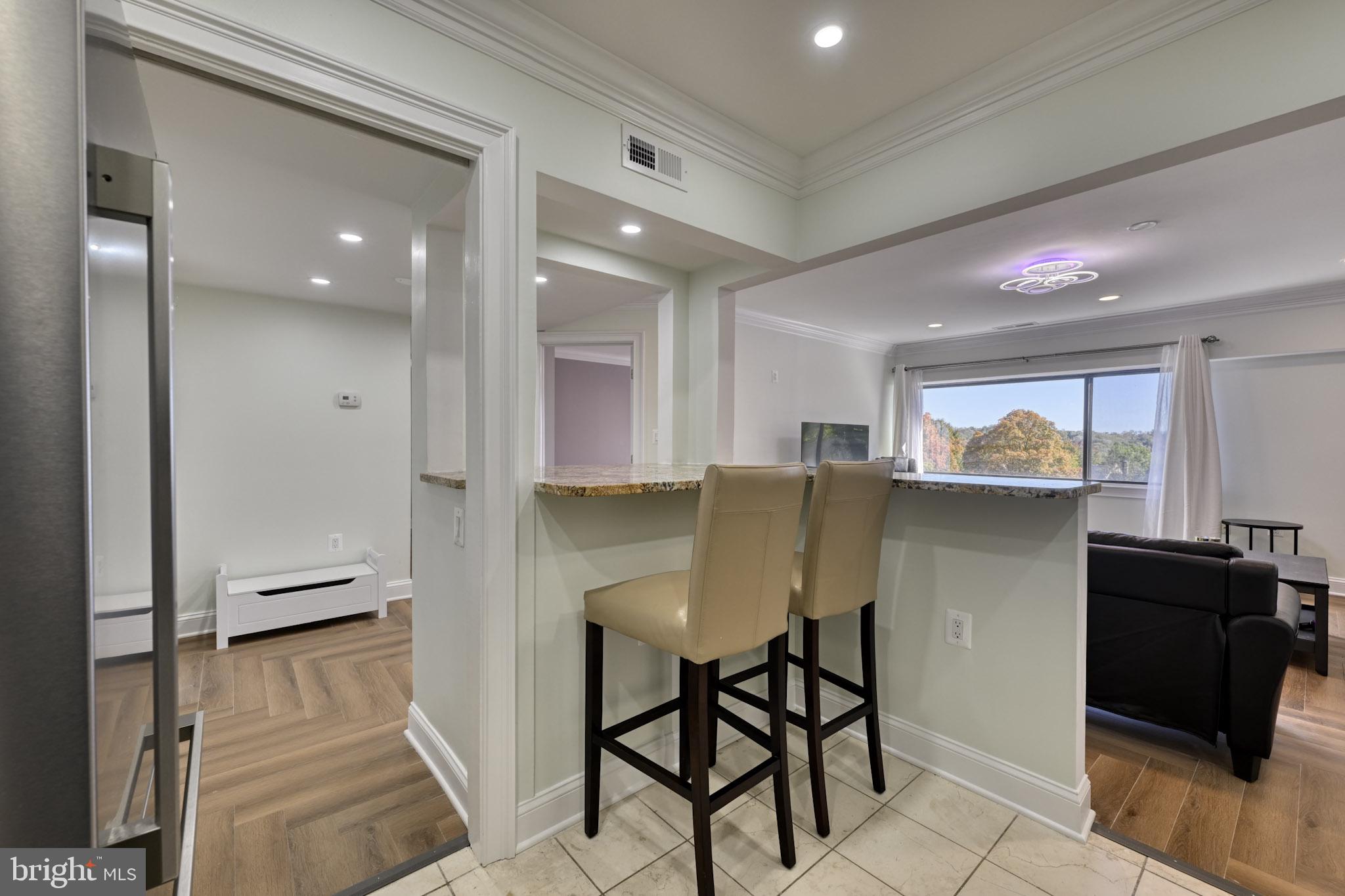 CROSS KEYS - Residential