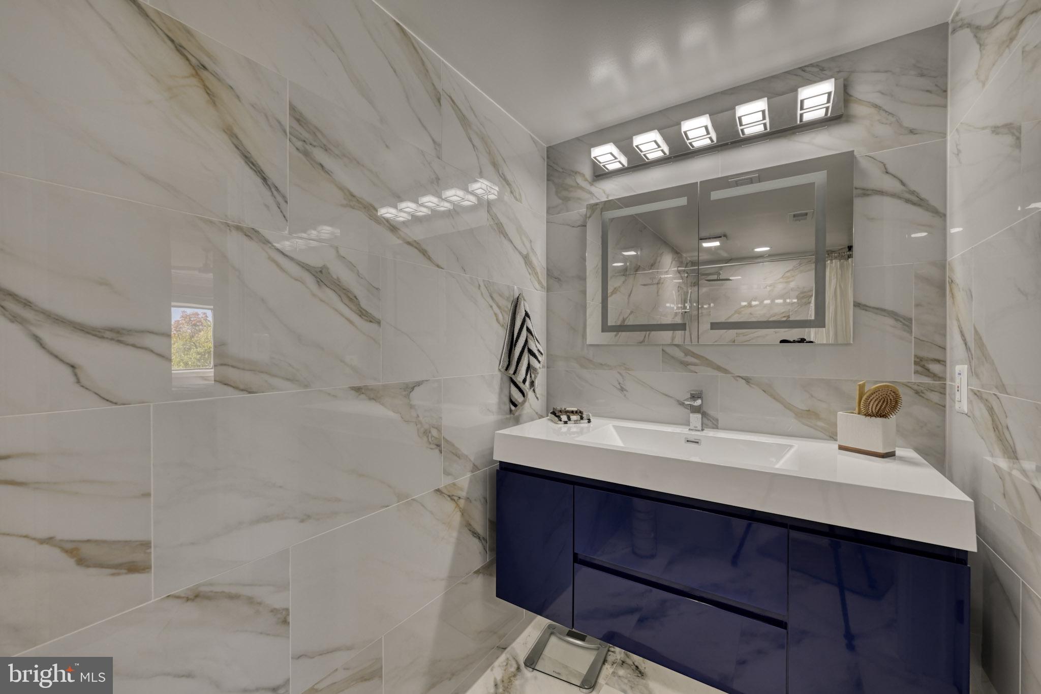 CROSS KEYS - Residential