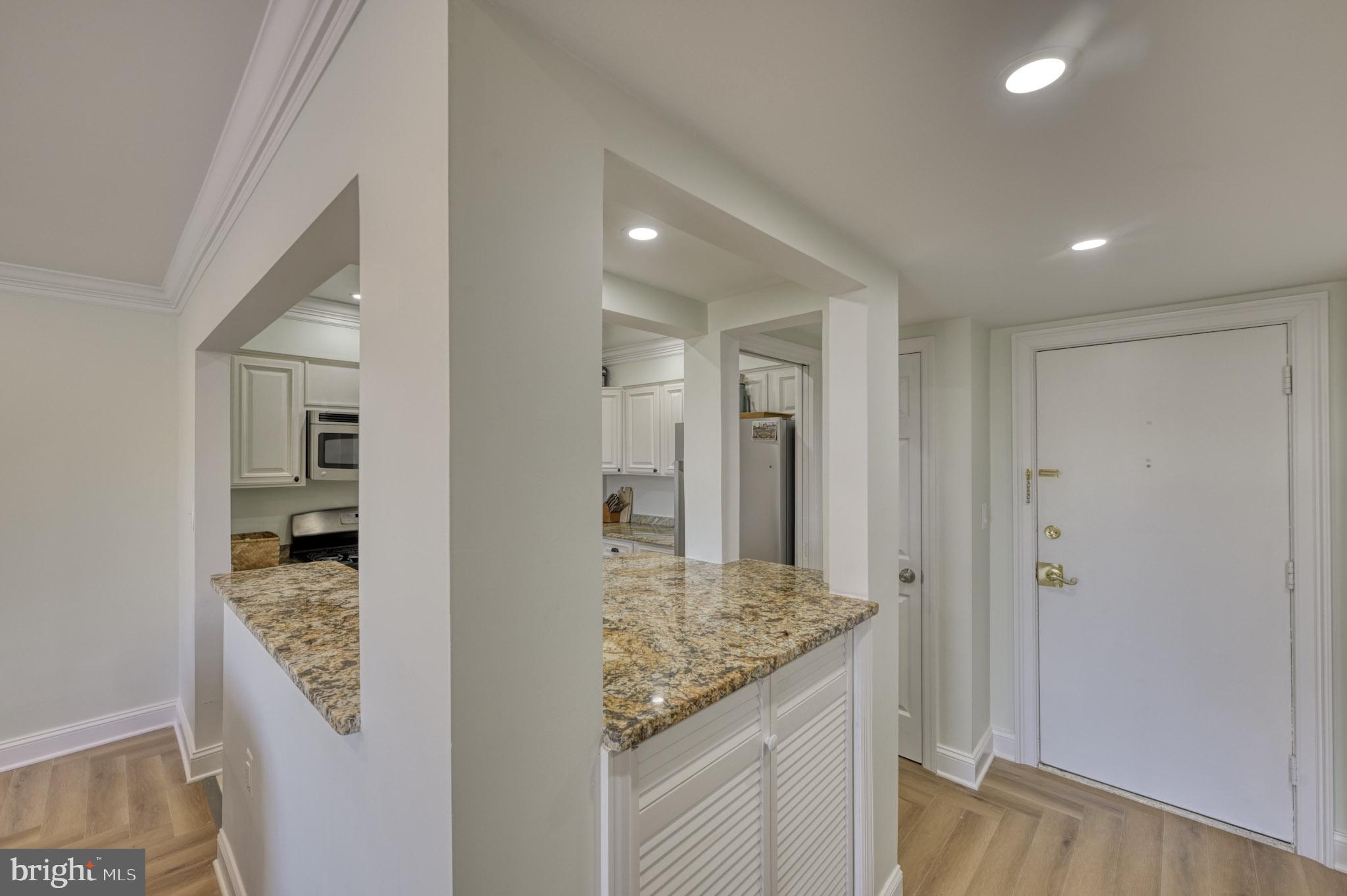 CROSS KEYS - Residential