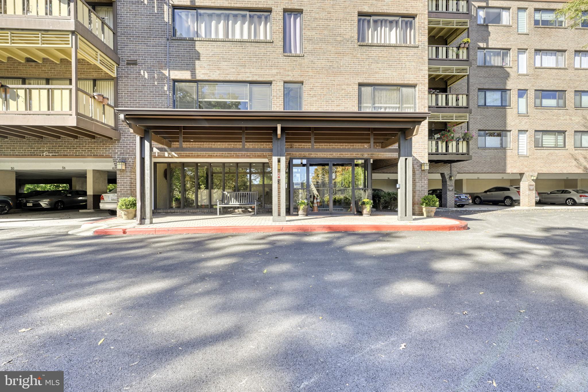 CROSS KEYS - Residential