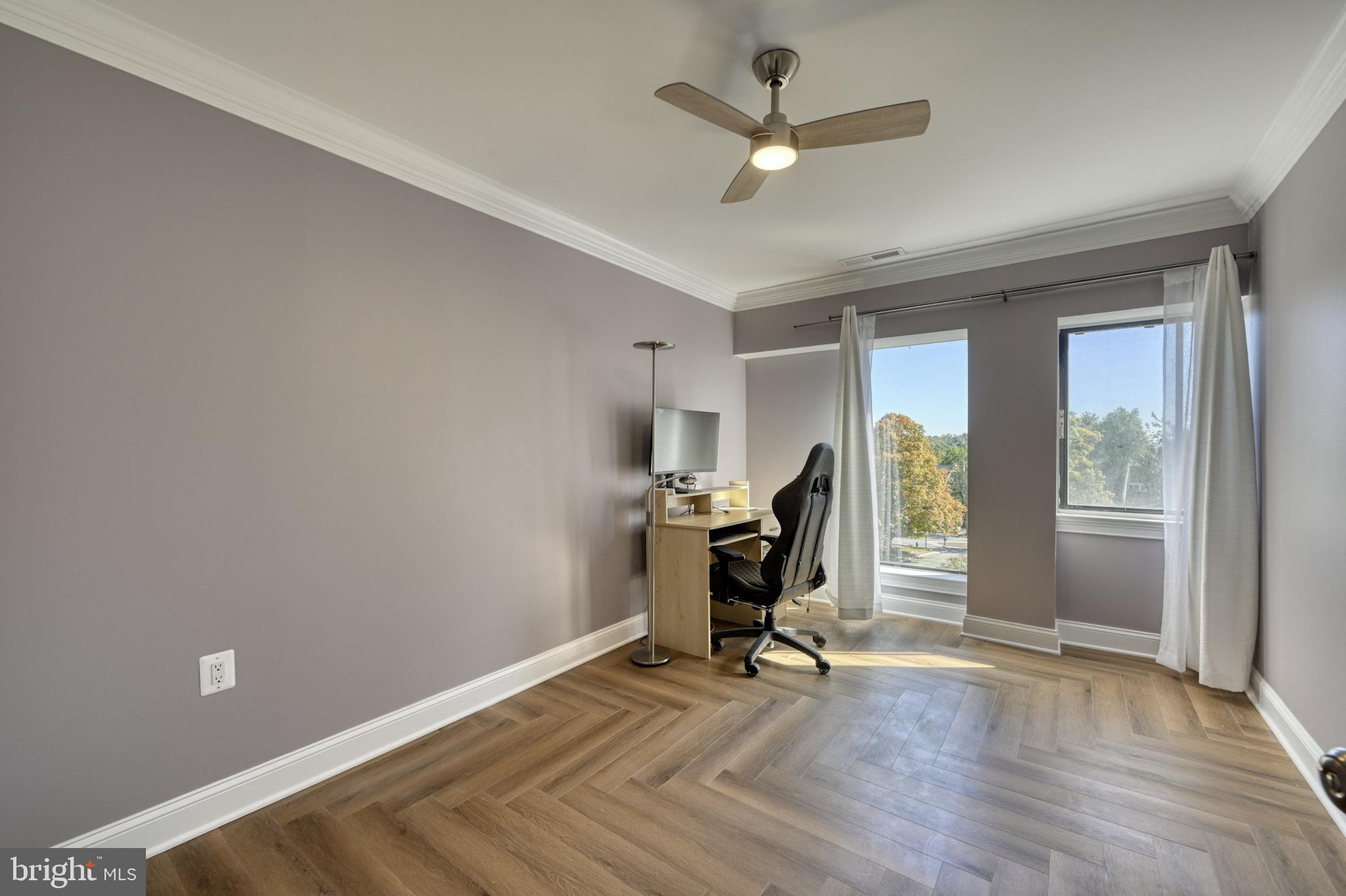 CROSS KEYS - Residential