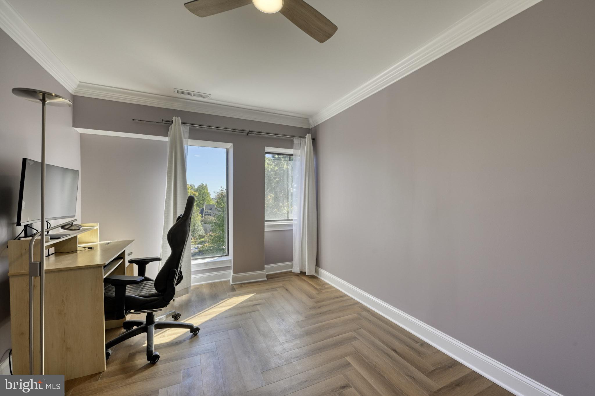 CROSS KEYS - Residential