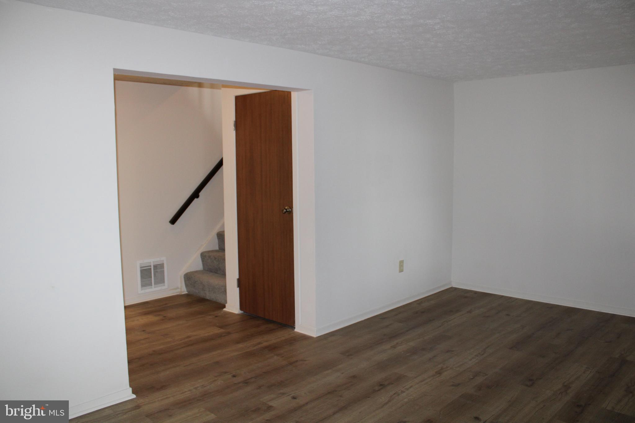 MONTCLAIR - Residential Lease