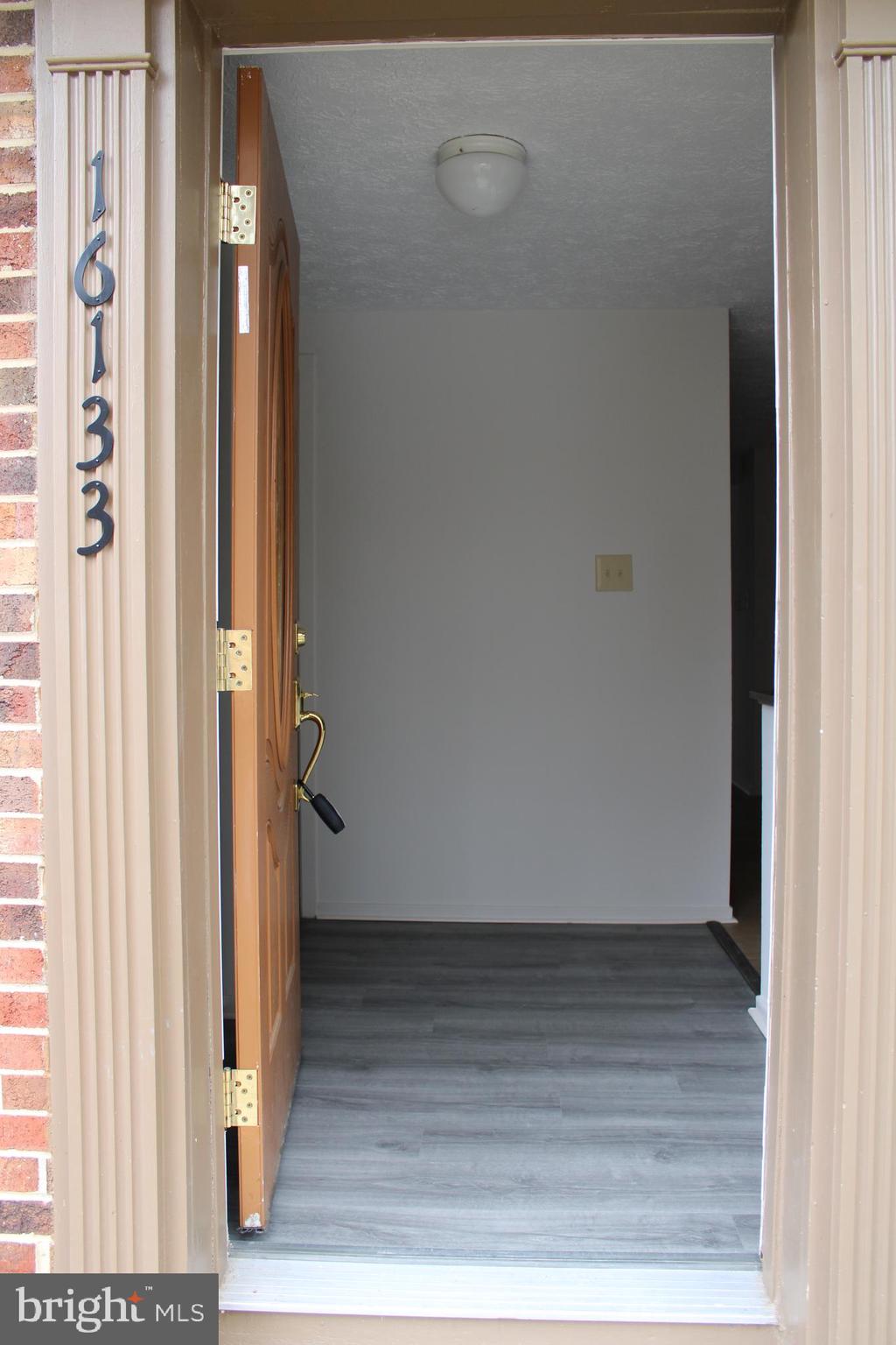 MONTCLAIR - Residential Lease