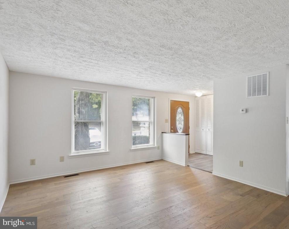 MONTCLAIR - Residential Lease