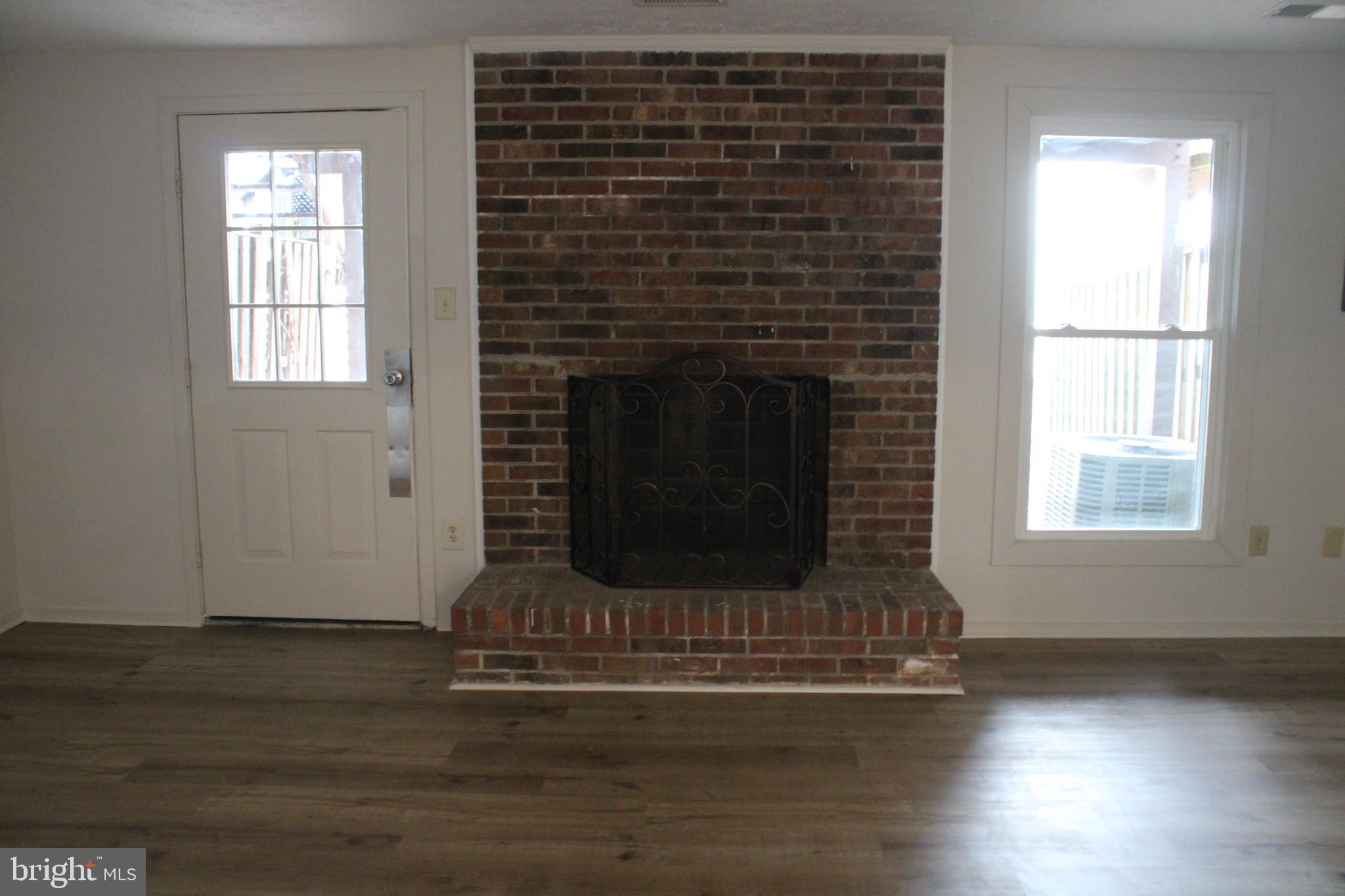 MONTCLAIR - Residential Lease