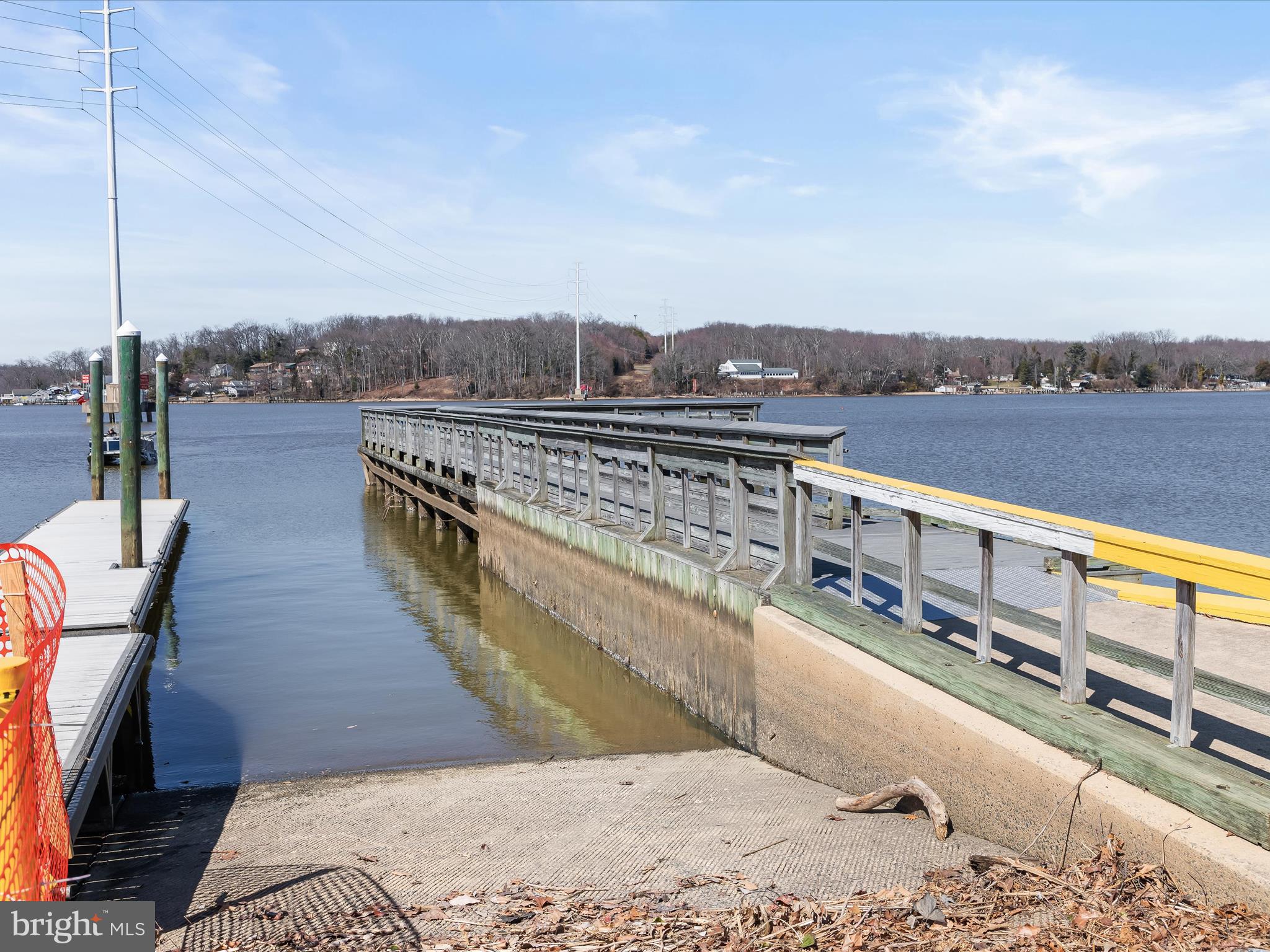 WILLOUGHBY BEACH - Residential