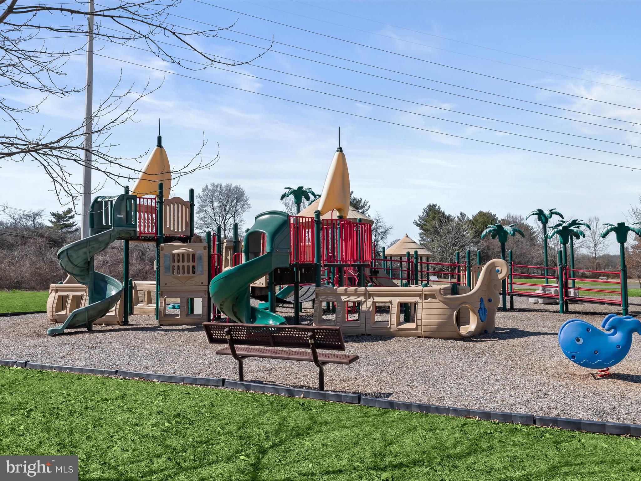 WILLOUGHBY BEACH - Residential