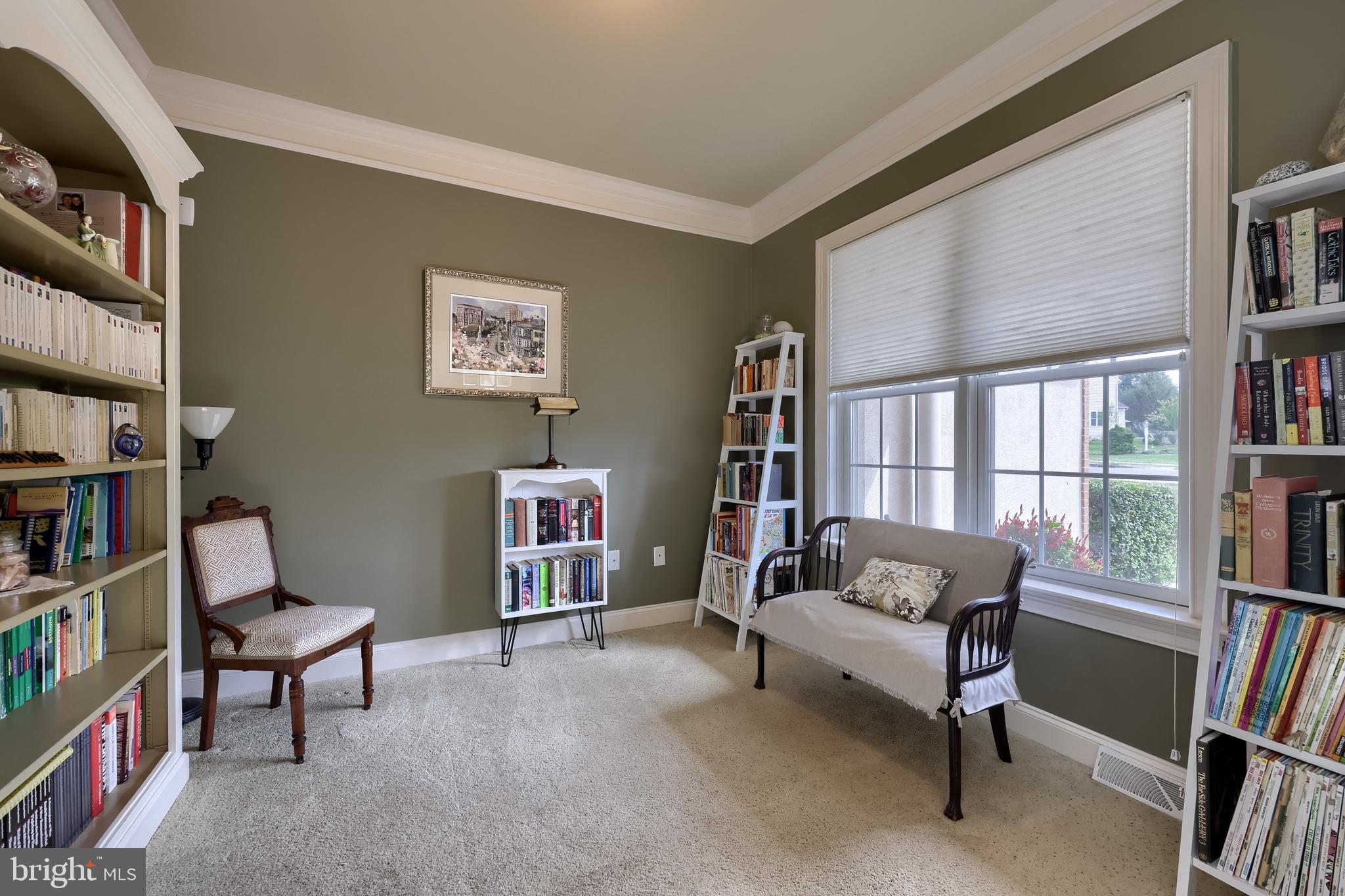 391 ECKER DRIVE