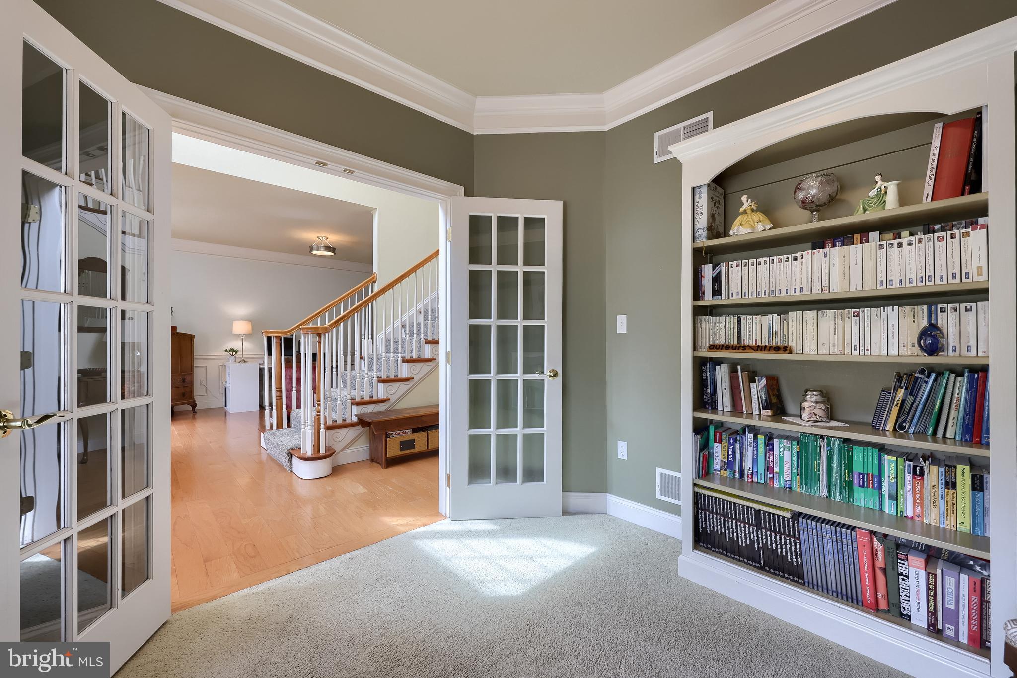 391 ECKER DRIVE