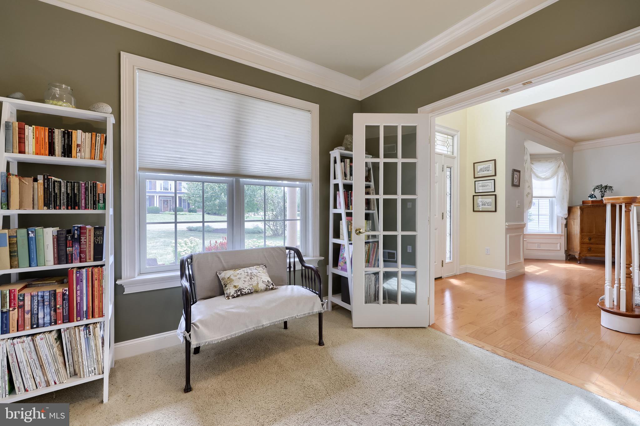391 ECKER DRIVE