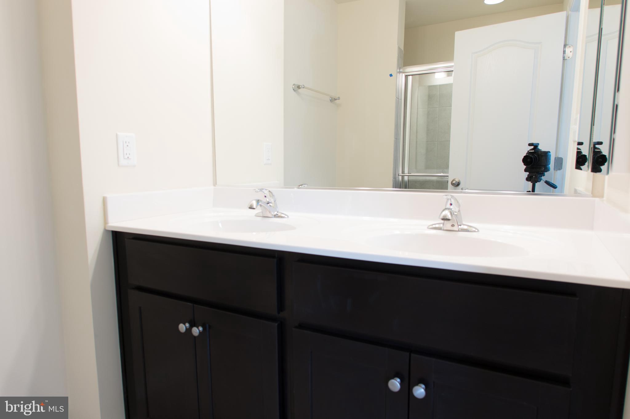 ARCHERS ROCK - Residential