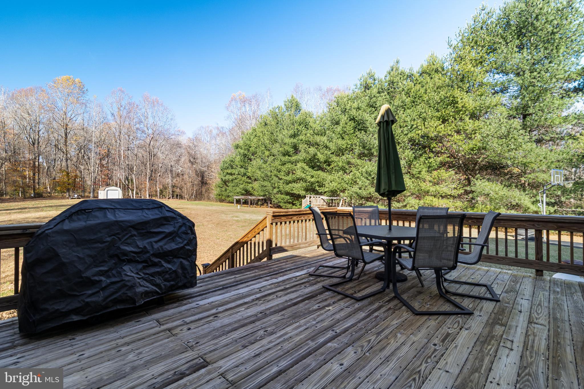 MALLARD'S POND - Residential