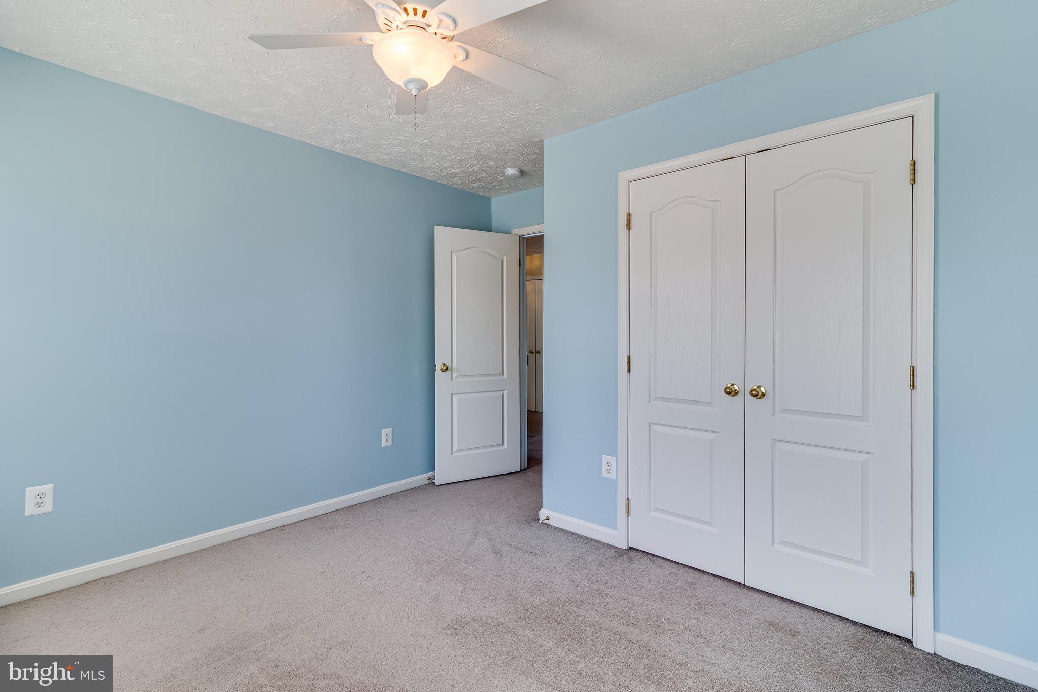 MALLARD'S POND - Residential