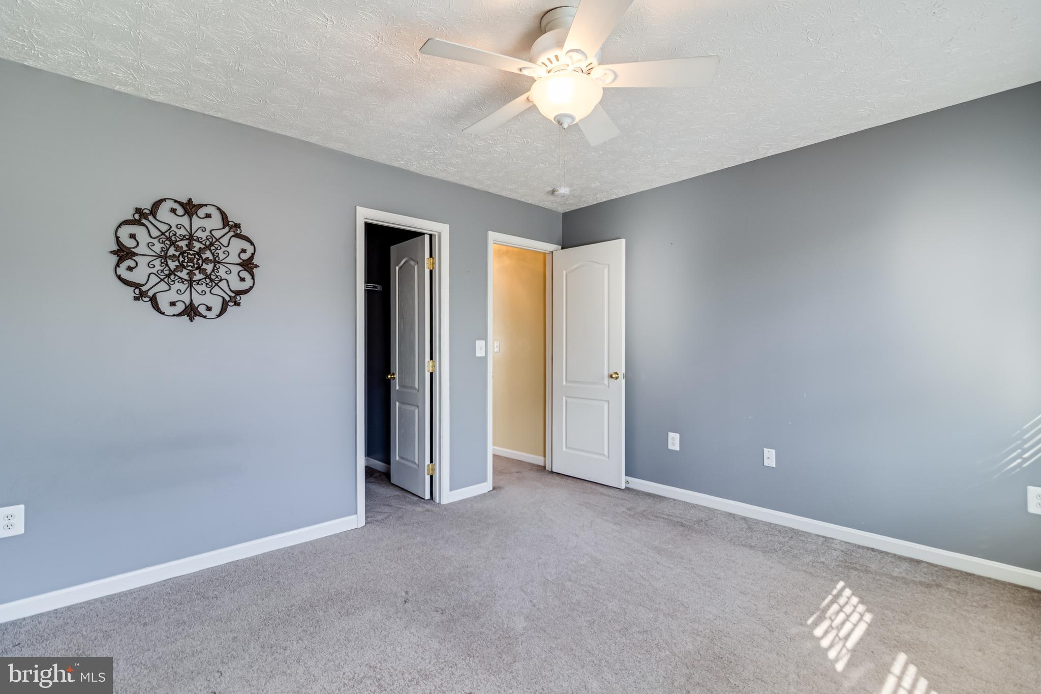 MALLARD'S POND - Residential