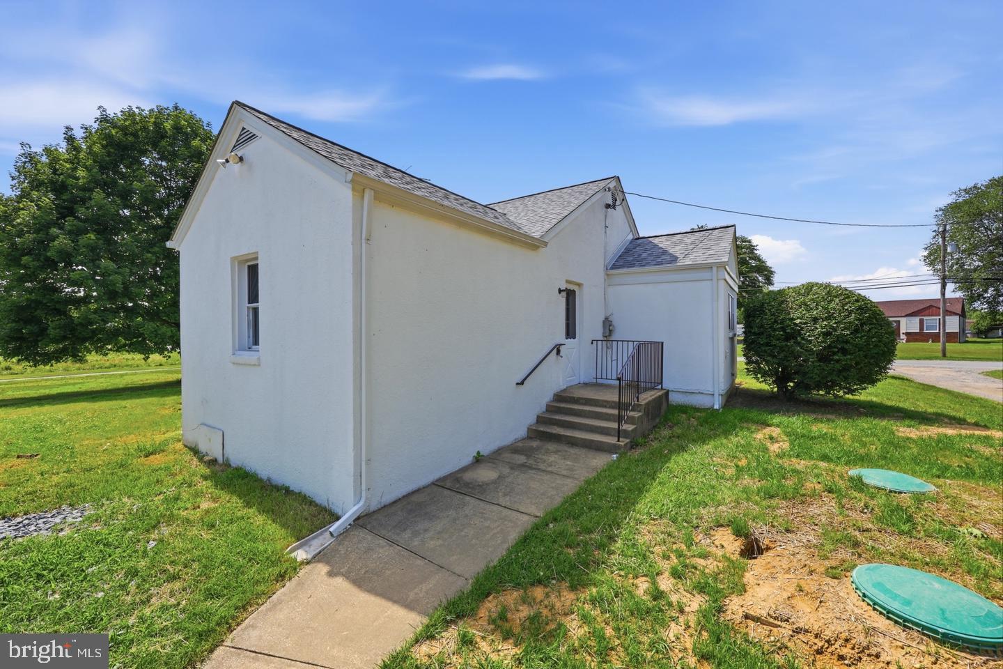 8251 MARSHALL CORNER ROAD