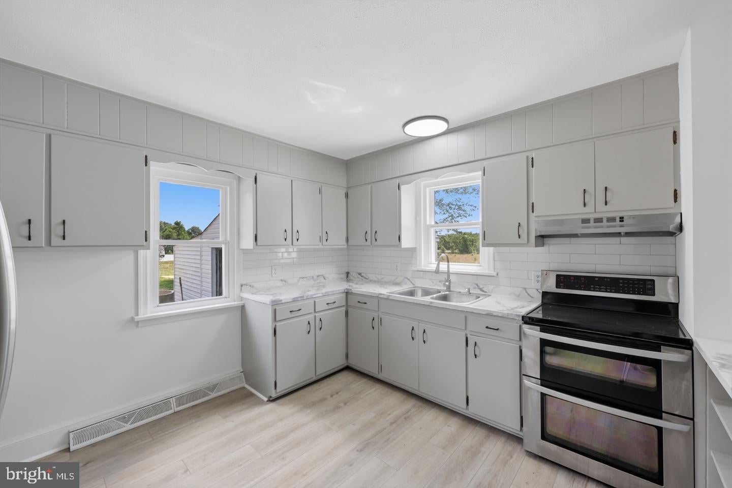 8251 MARSHALL CORNER ROAD