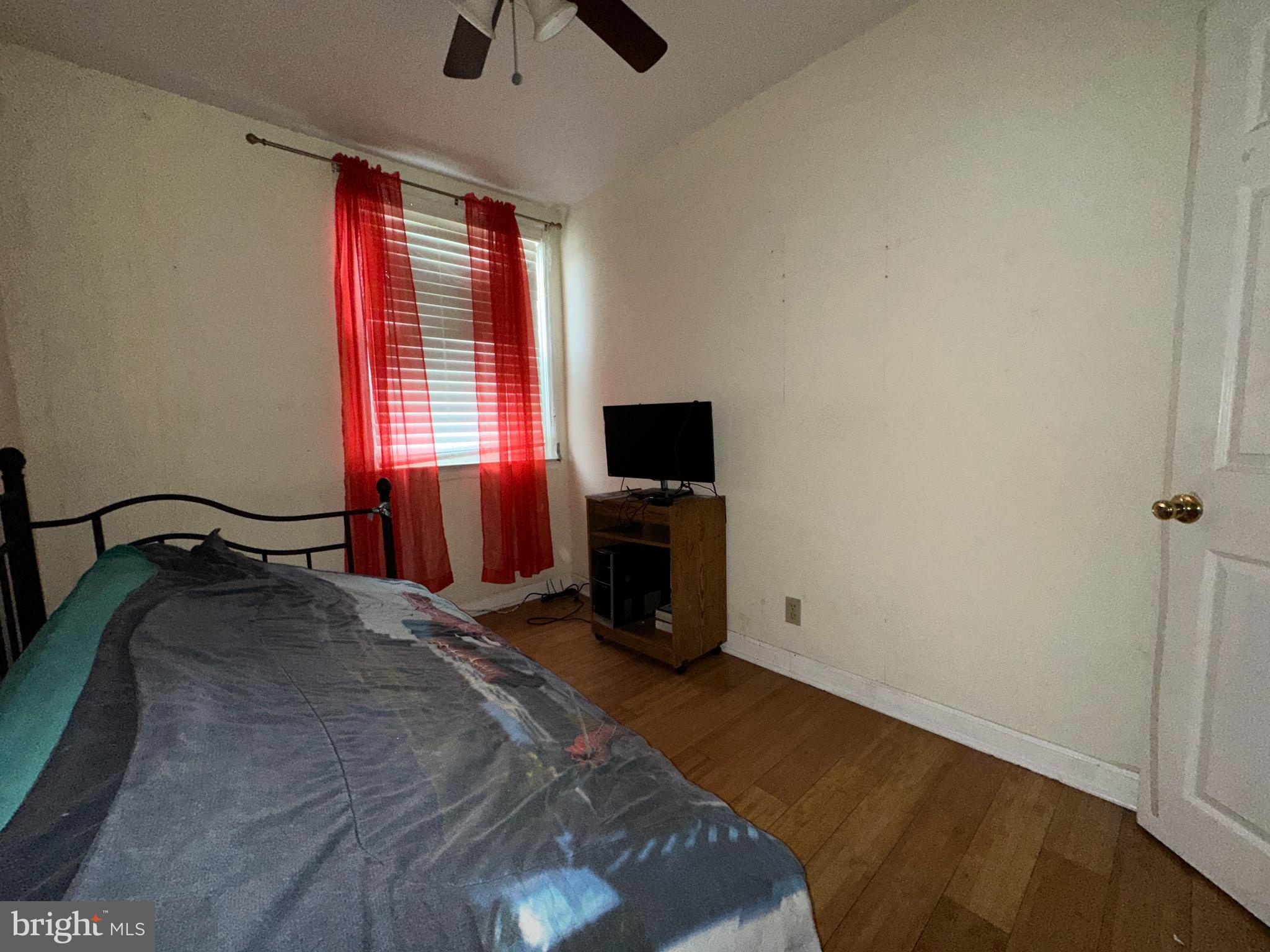 WEST OAK LANE - Residential