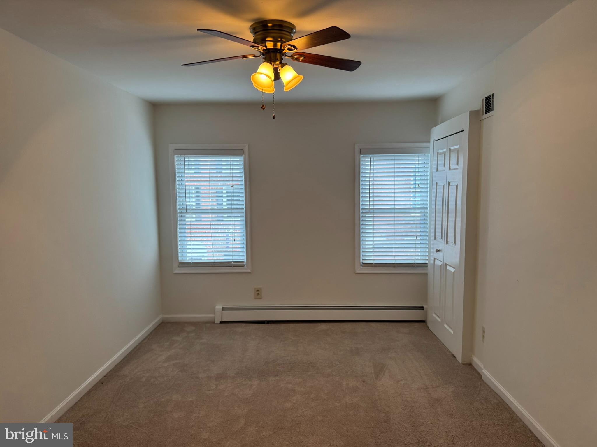 LITTLE ITALY - Residential Lease