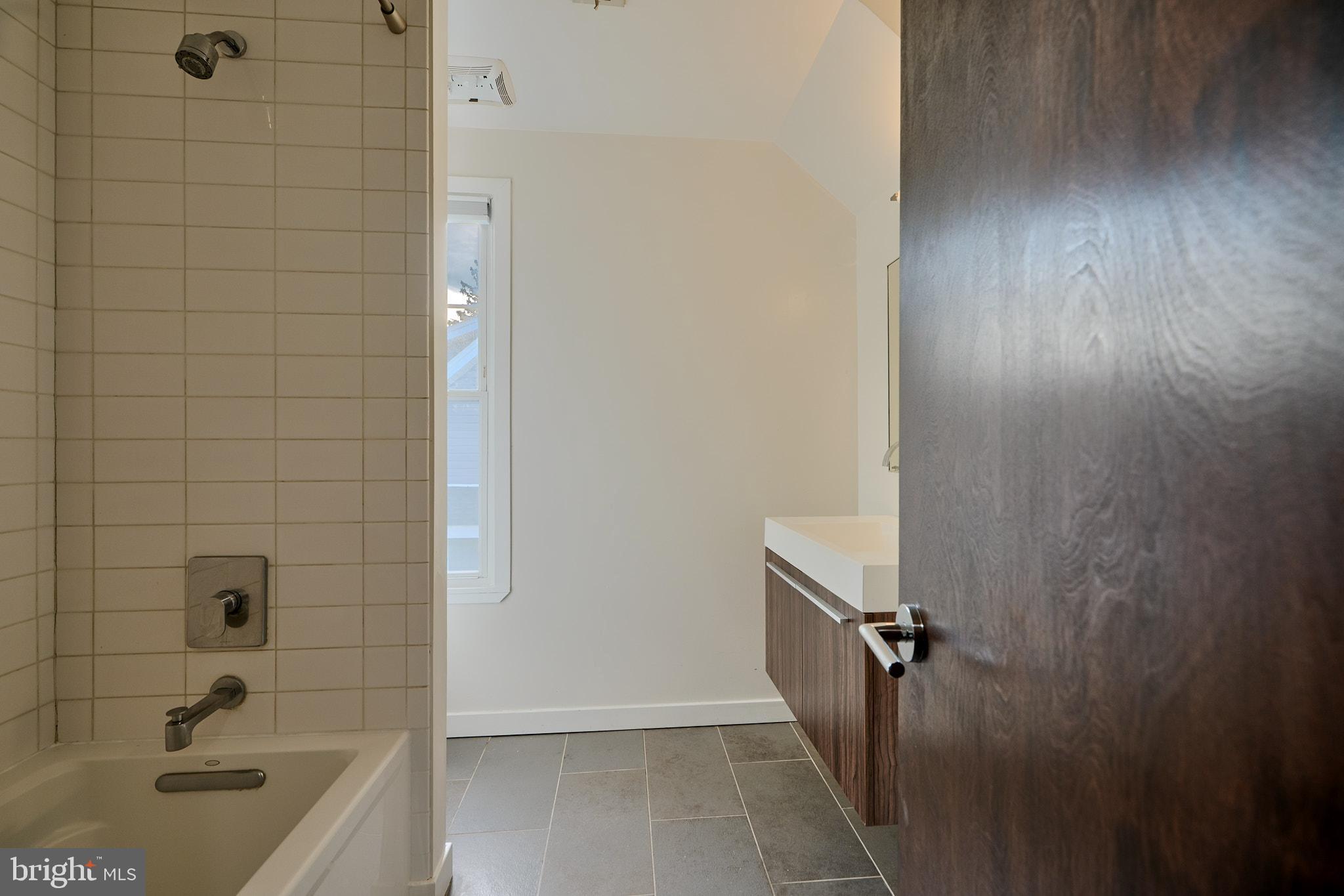 ANNESLIE - Residential