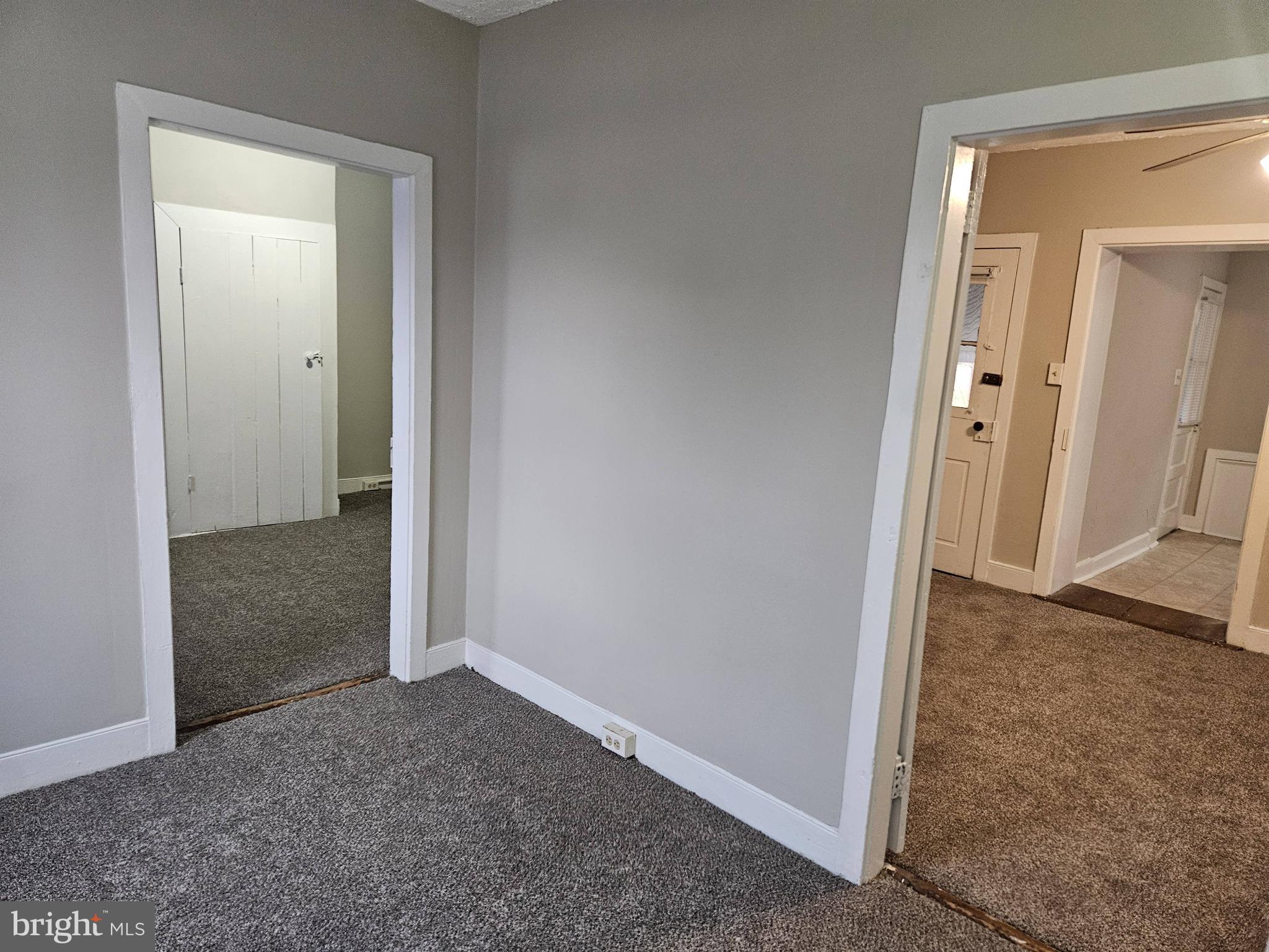 OLD TOWNE - Residential Lease